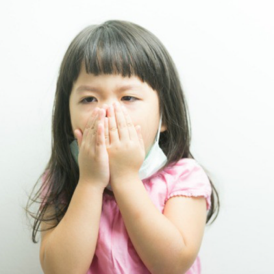 Các bệnh giao mùa ở trẻ bố mẹ cần lưu ý