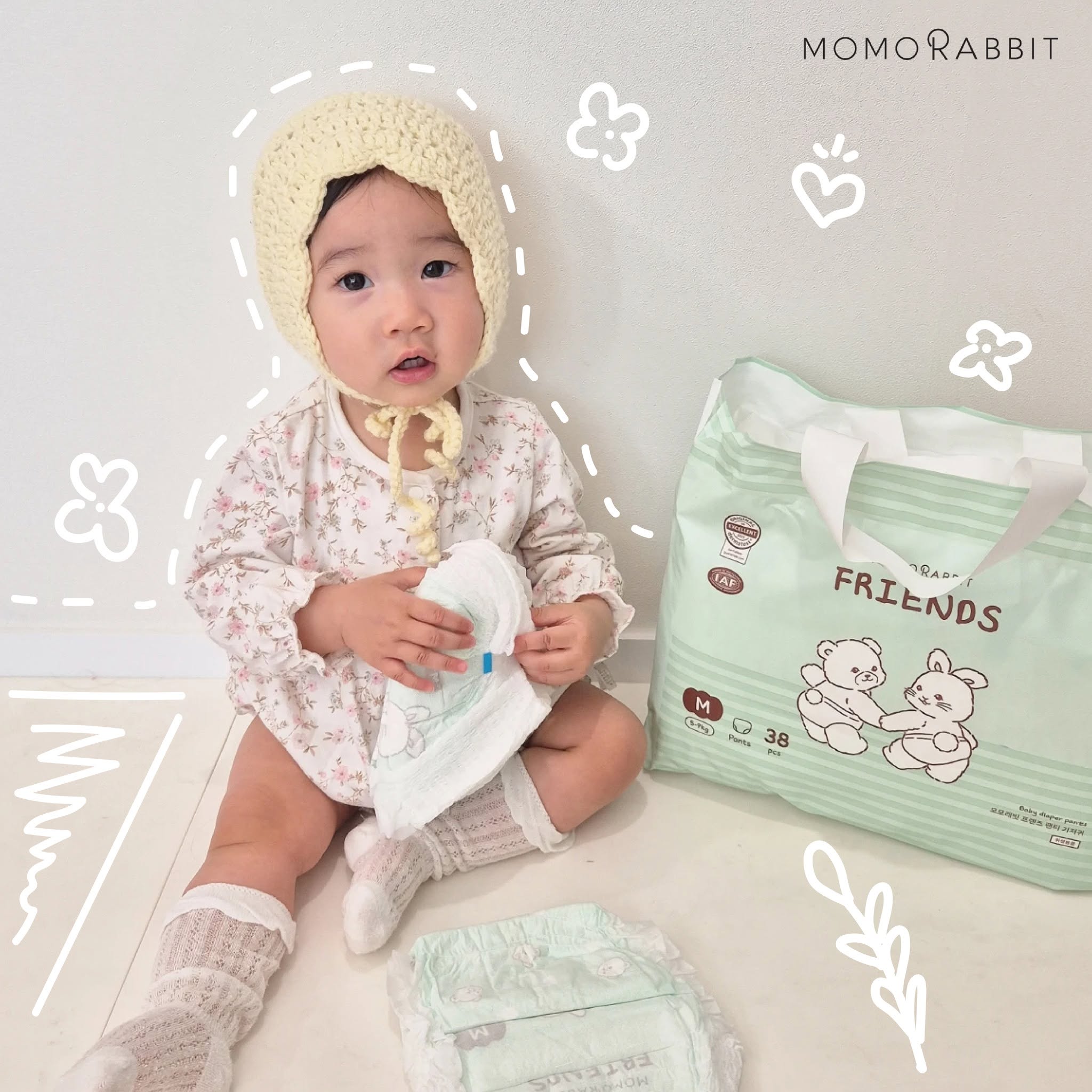 Bé bắt đầu lẫy – bò – ngồi nên chọn bỉm Momo Rabbit loại nào để chống tràn tốt?