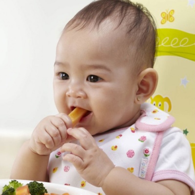 Ăn dặm bao nhiêu là đủ theo độ tuổi?