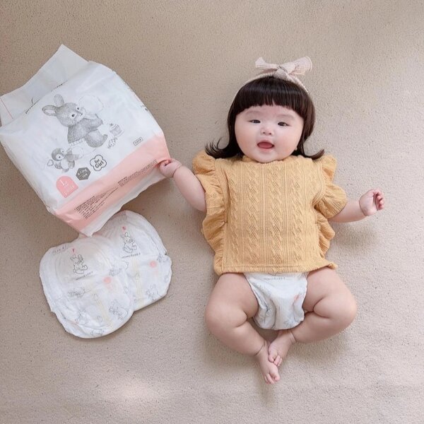 Bỉm cho bé gái loại nào tốt, thoáng khí ít hăm?