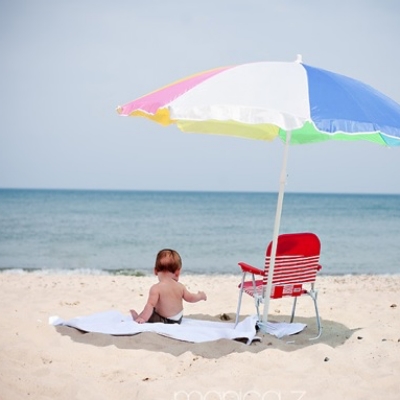 Mùa du lịch đã tới, mẹ bé đã biết cách chuẩn bị đồ cho bé đi chơi? 