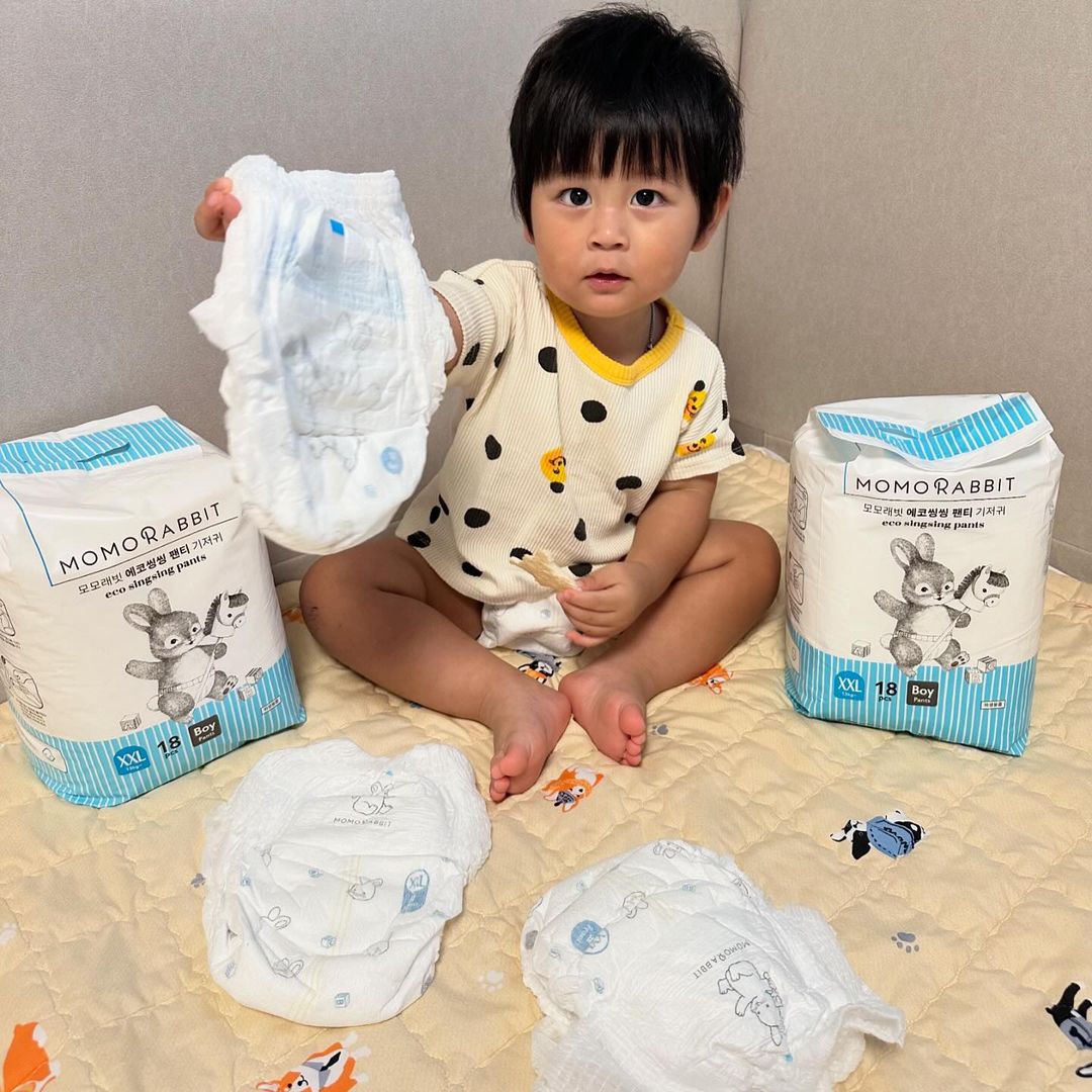 Bé trai 1 tuổi bị hăm nên dùng bỉm gì an toàn?