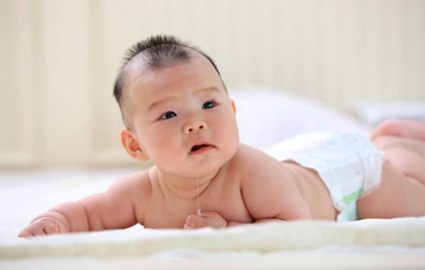 Momo Rabbit cùng mẹ tìm hiểu bất thường khi trẻ sơ sinh chảy dãi nhiều