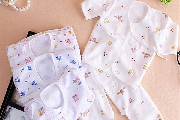 chăm sóc trẻ nhỏ mùa hè cùng momo rabbit