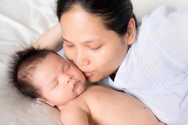 Các bệnh về mắt ở trẻ sơ sinh thường gặp