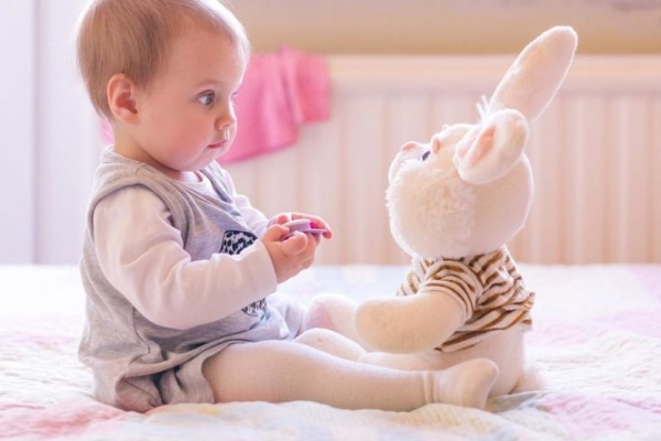 5 điều mẹ nên áp dụng để chăm sóc trẻ sơ sinh mùa đông