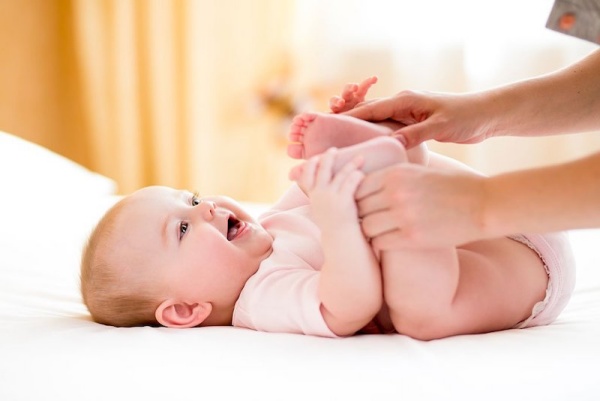 Tìm hiểu các bài tập vận động cho trẻ sơ sinh cùng Momo Rabbit