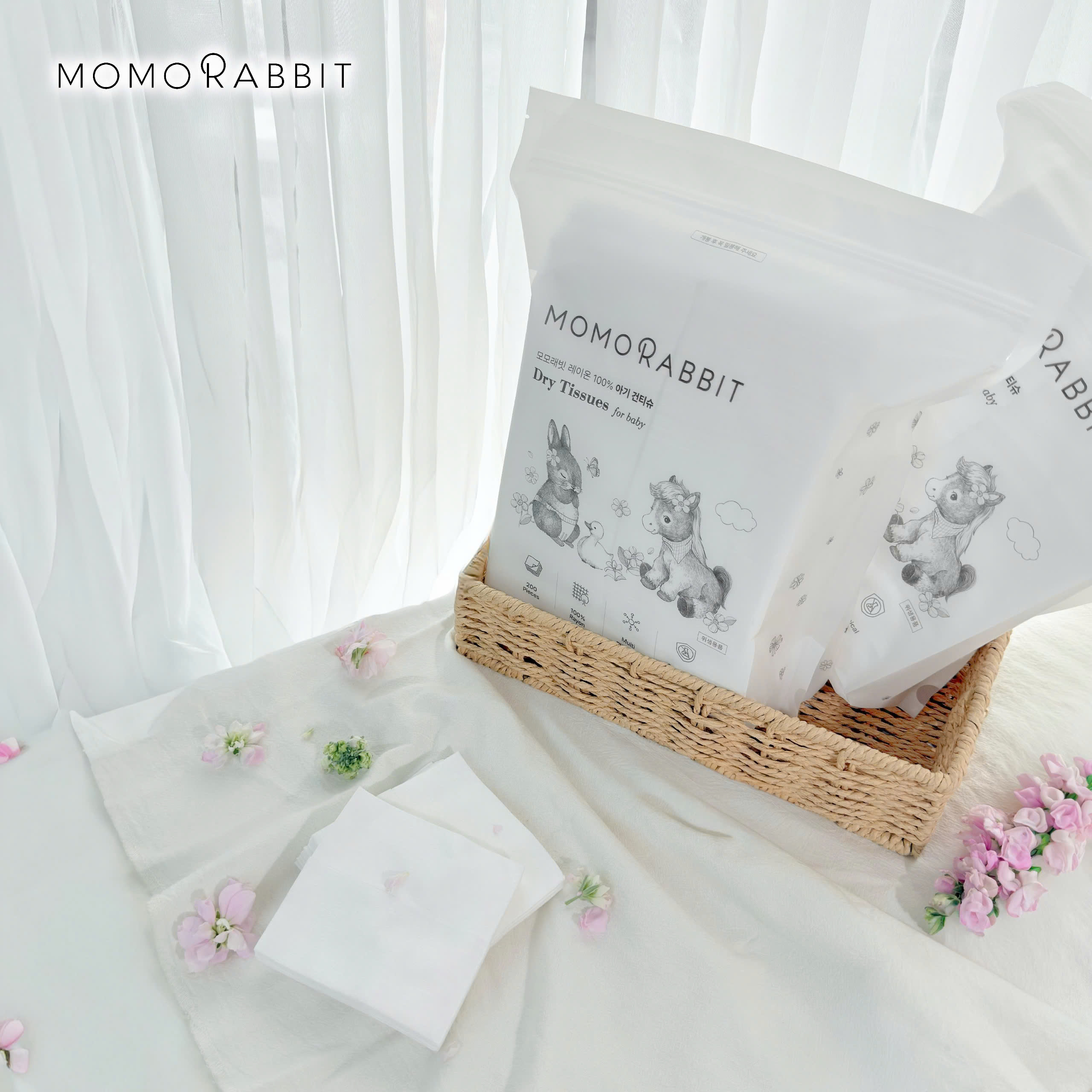 Khăn khô đa năng Momo Rabbit loại 200 tờ