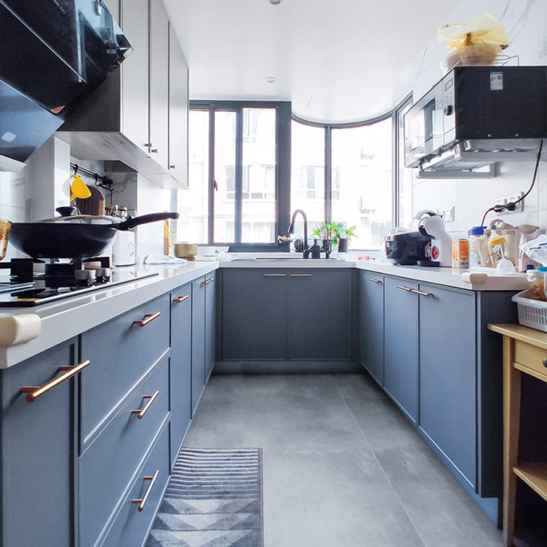 Tủ bếp sơn cổ điển - TB 10