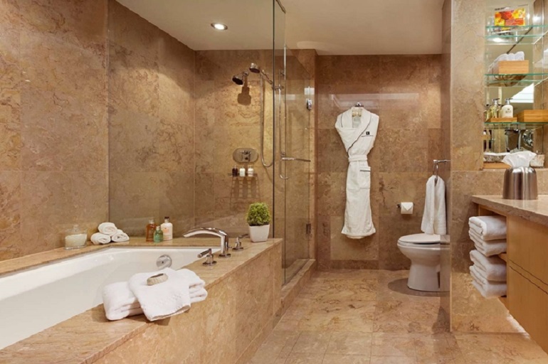 Chia sẻ quy trình vệ sinh phòng tắm khách sạn cho bộ phận ...