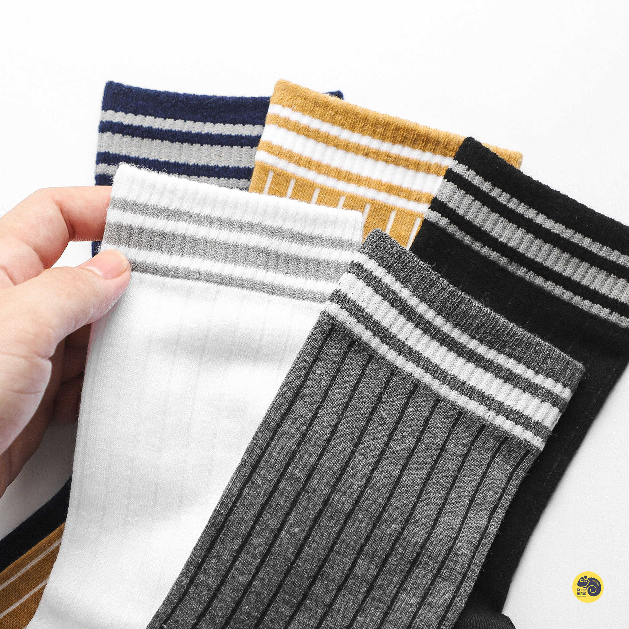 TẤT DÀI PHỐI SỌC DEFOXX