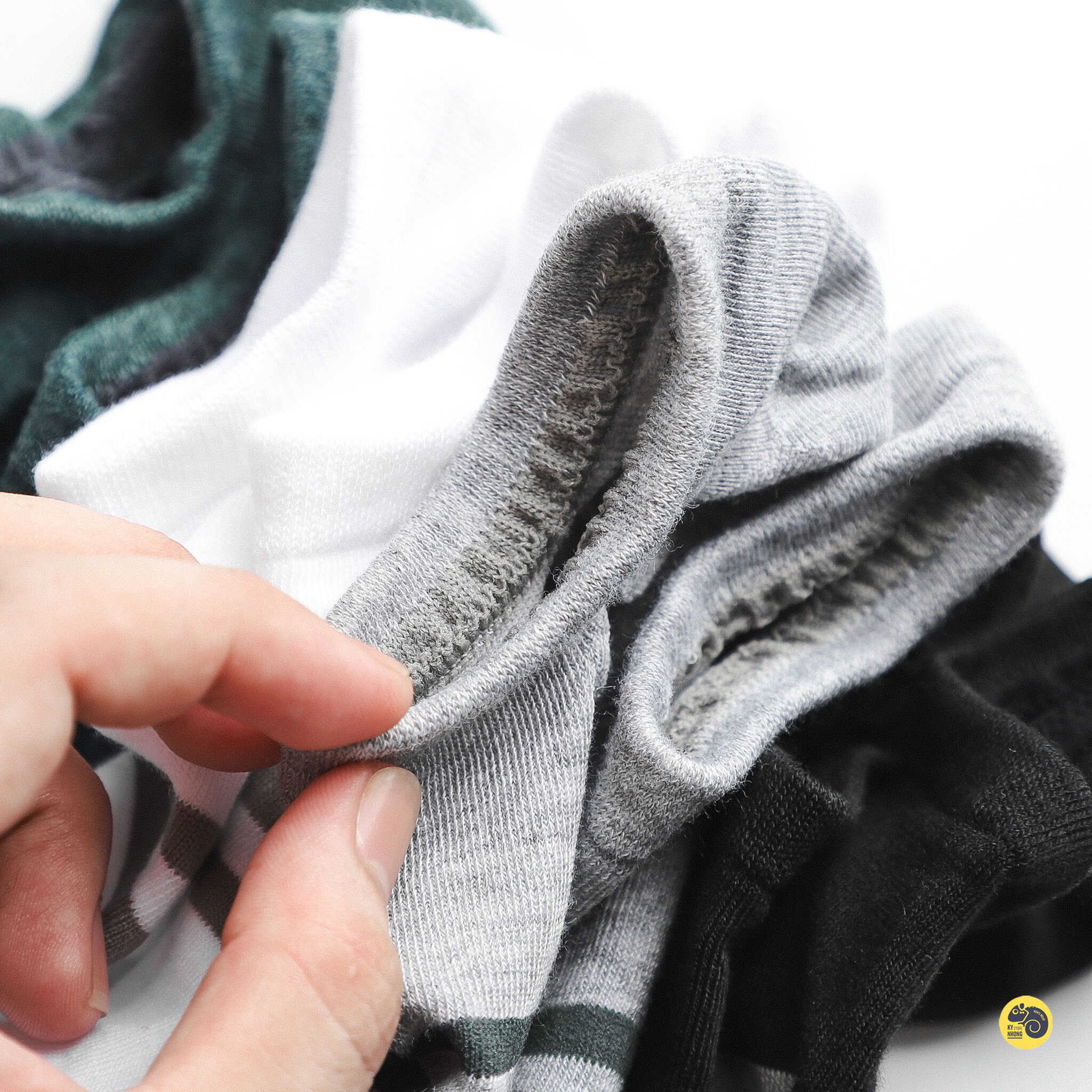 TẤT LƯỜI PHỐI SỌC DEFOXX