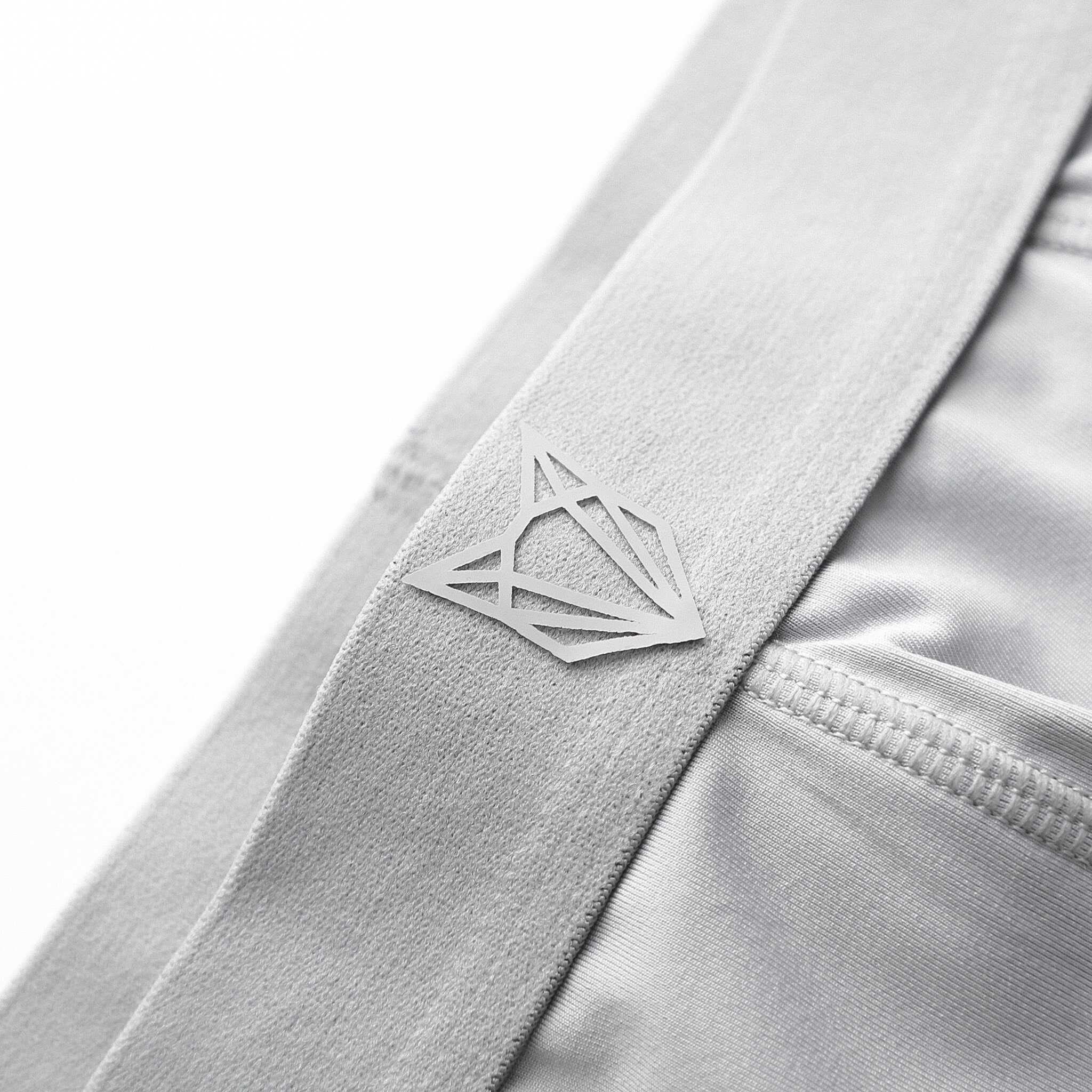 QUẦN TAM GIÁC COTTON LỤA