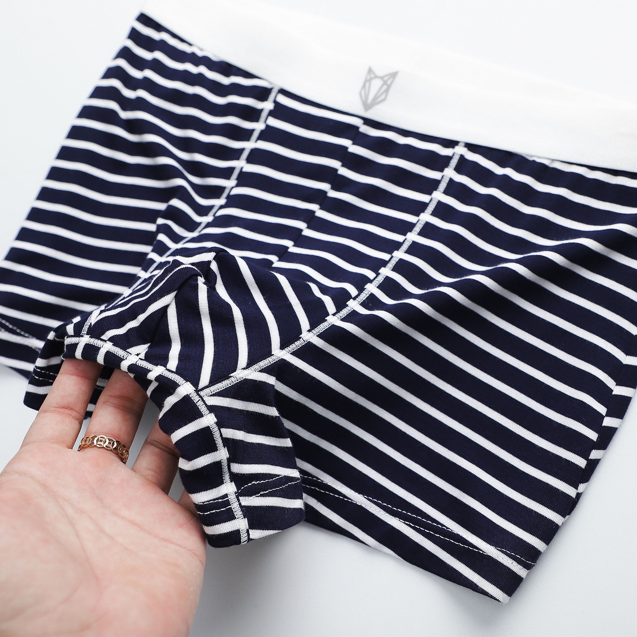 QUẦN BOXER KẺ SỌC