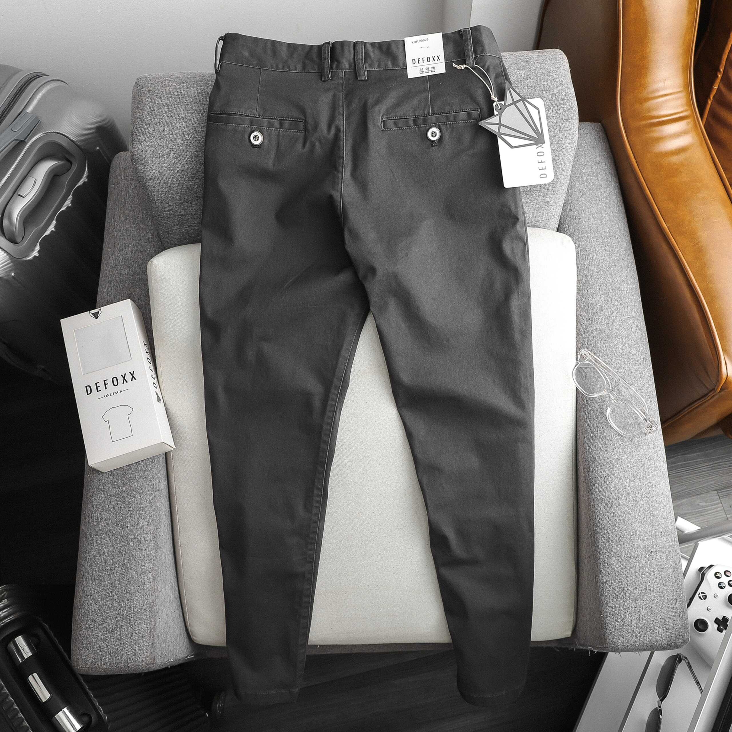 QUẦN DÀI KAKI DEFOXX XÁM ĐEN