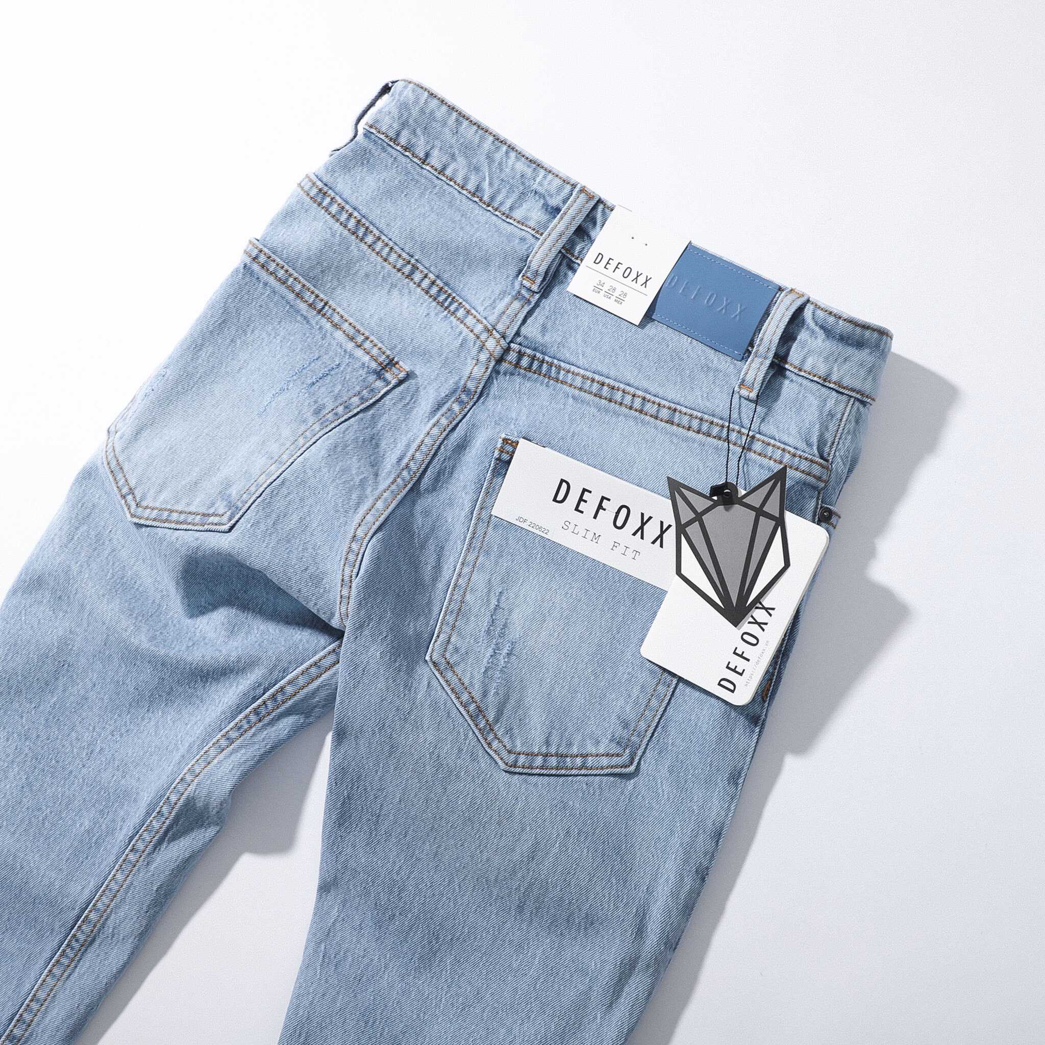 QUẦN JEANS DEFOXX XANH NHẠT RÁCH