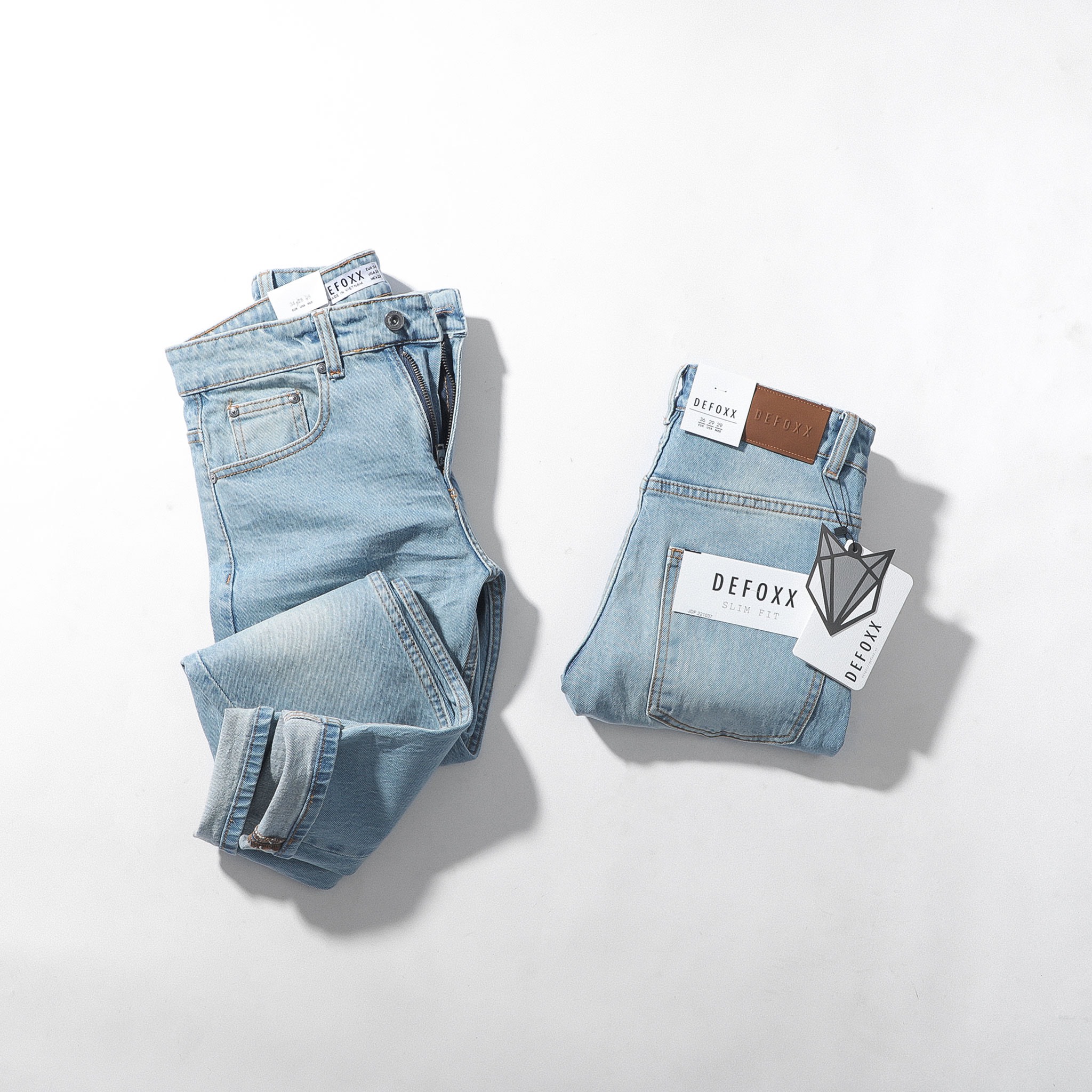 QUẦN JEANS DEFOXX XANH NHẠT WASH ÉP 3D