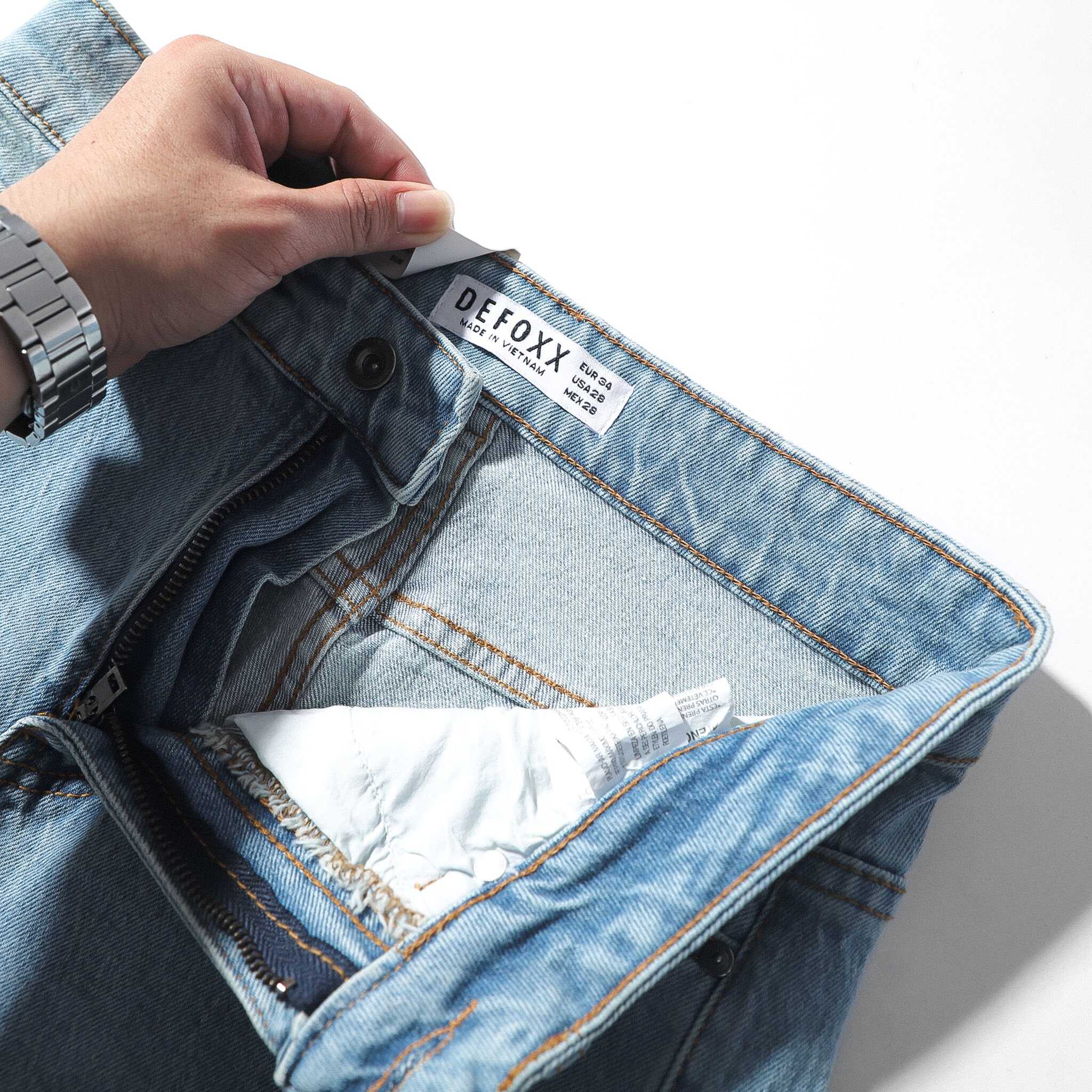 QUẦN JEANS DEFOXX XANH NHẠT WASH ÉP 3D