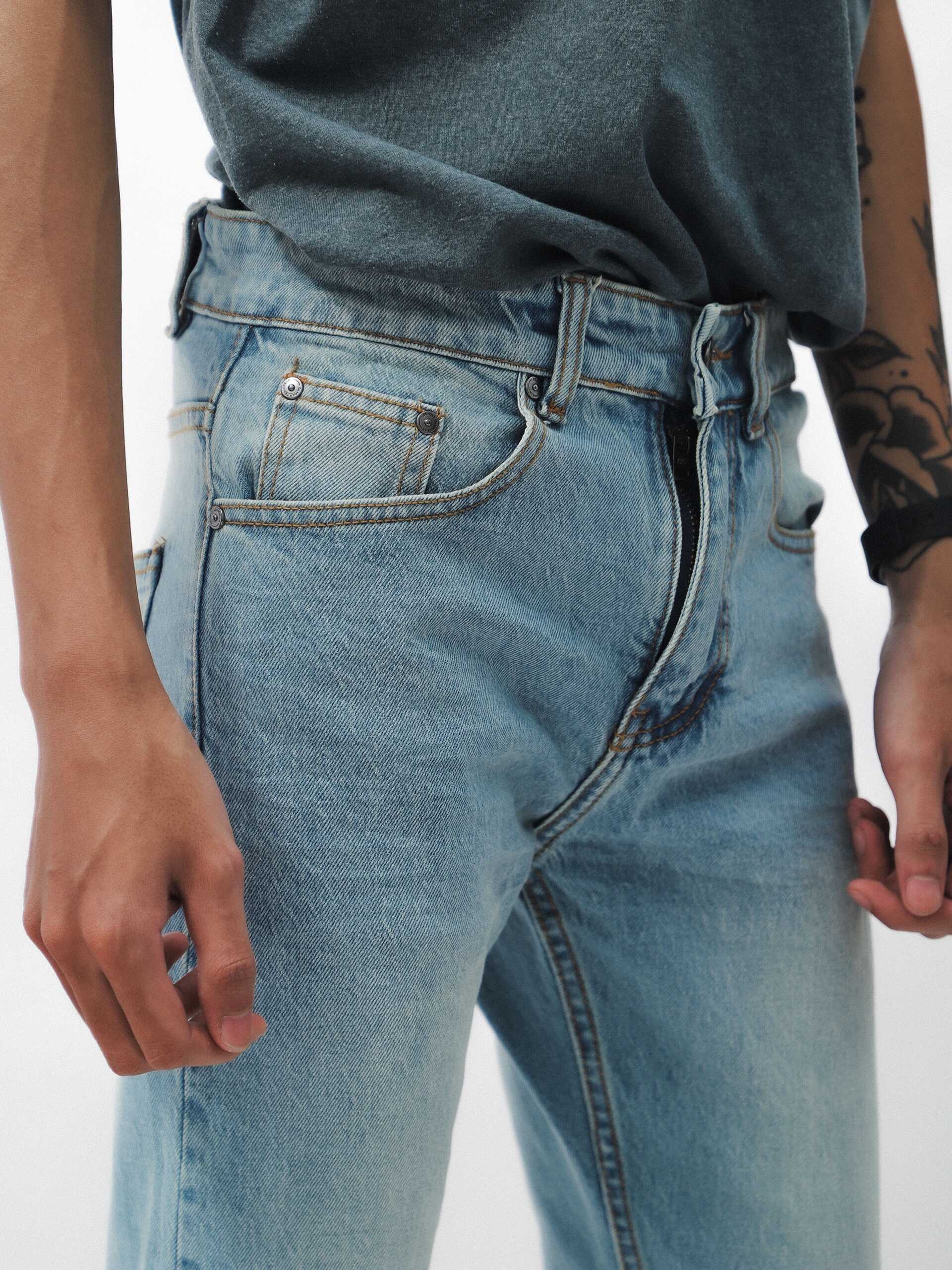 QUẦN JEANS DEFOXX XANH NHẠT WASH ÉP 3D