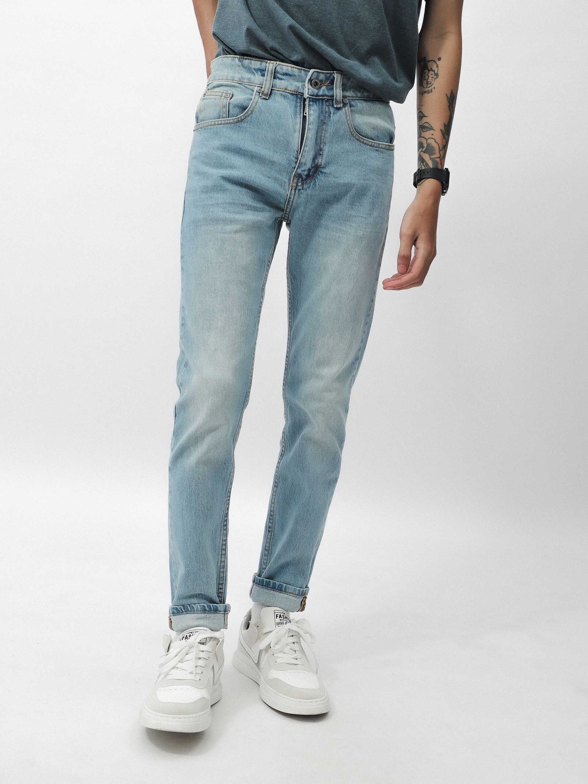 QUẦN JEANS DEFOXX XANH NHẠT WASH ÉP 3D
