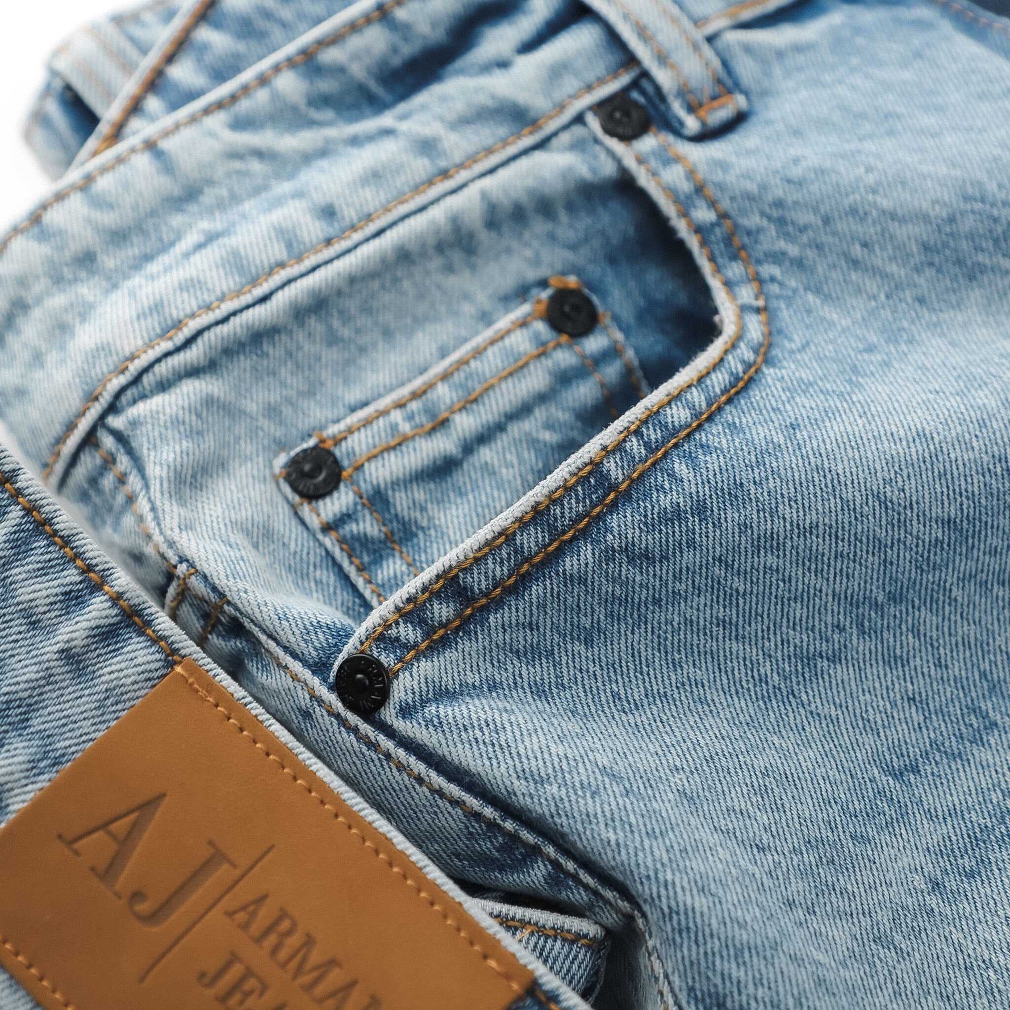 QUẦN JEANS ARMANI XANH NHẠT RÁCH