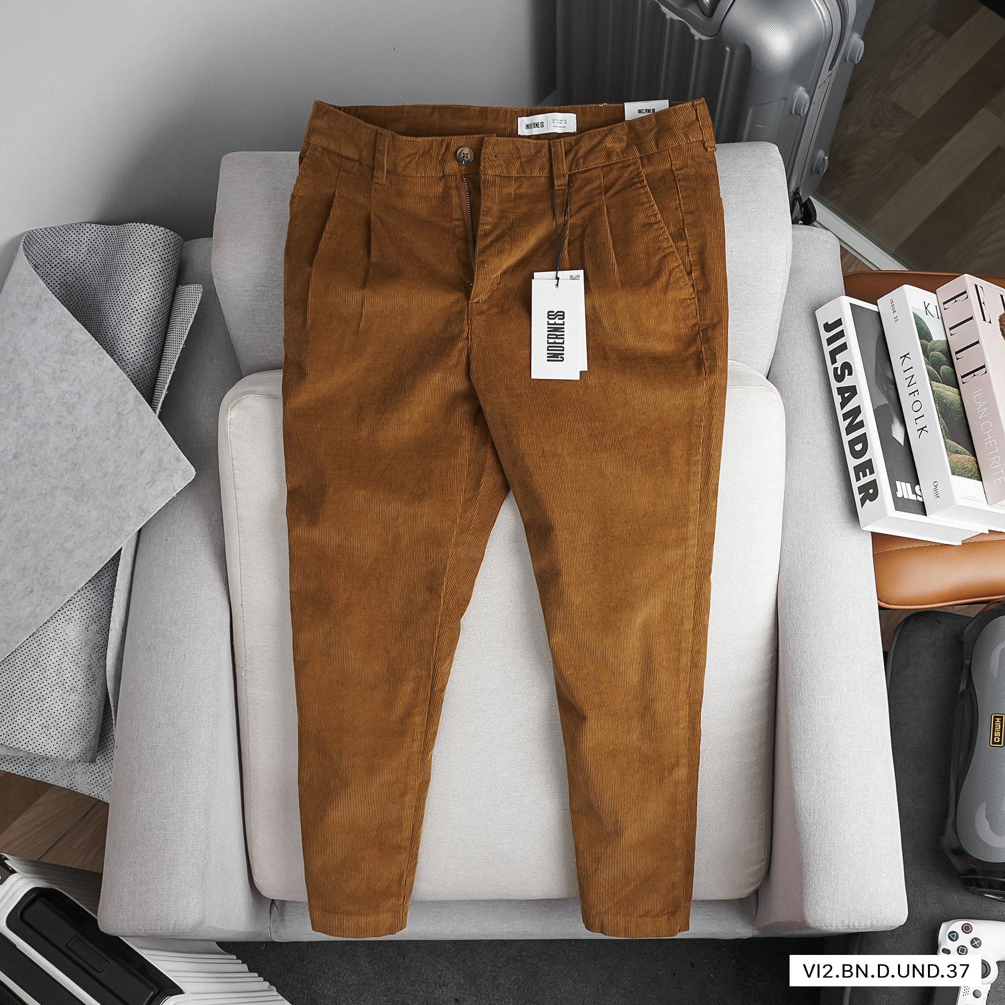 QUẦN DÀI NHUNG UNDERNESS