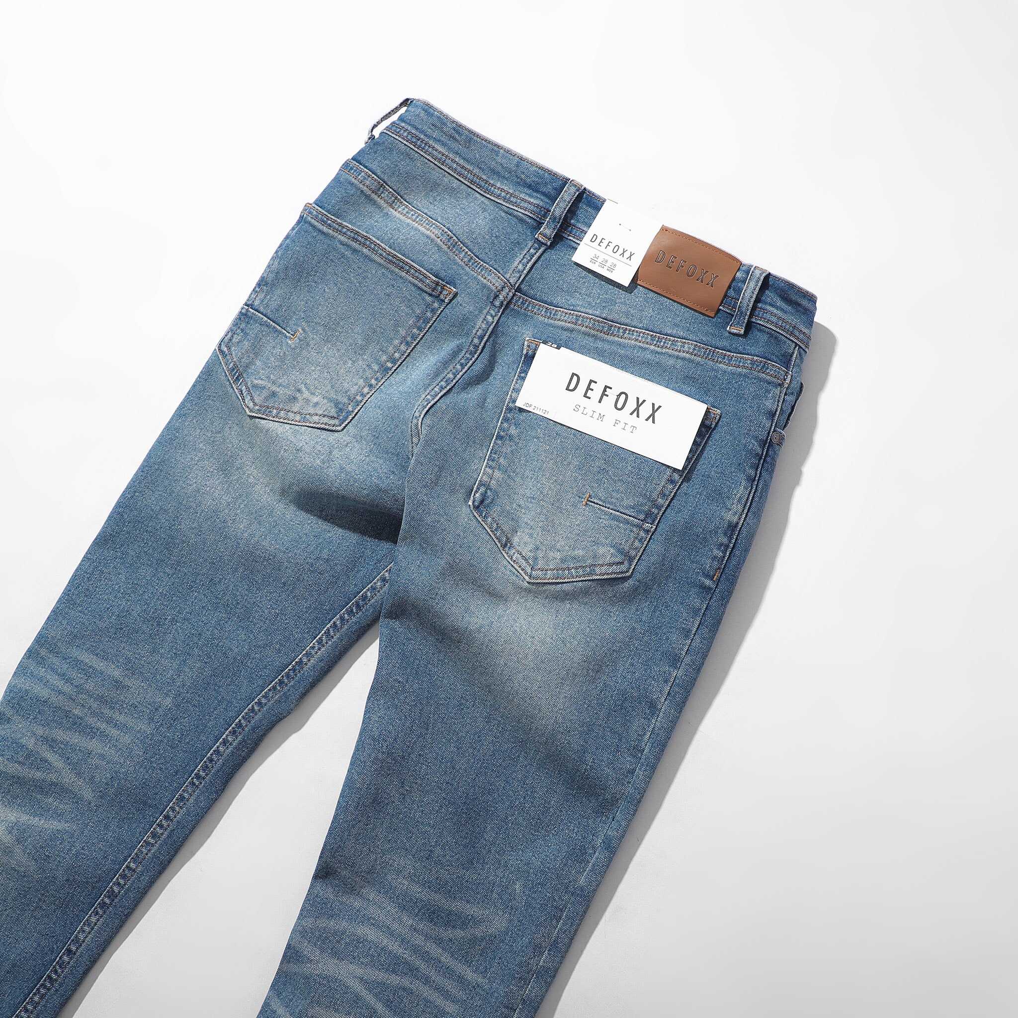 QUẦN JEANS XANH WASH ÉP VÁ ZICZAC