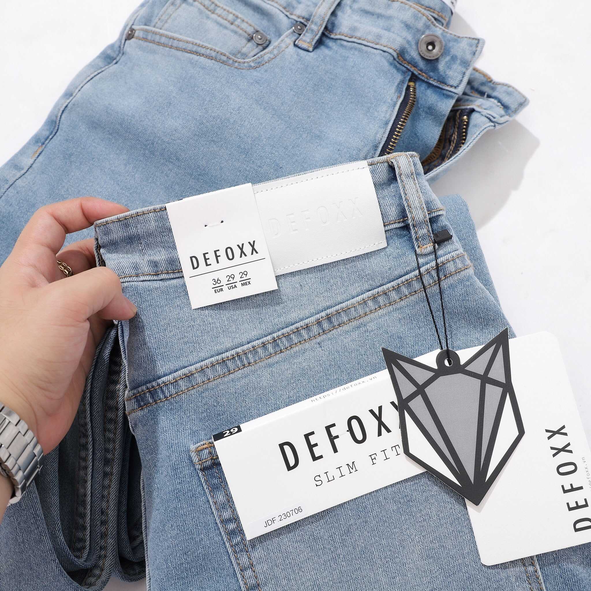 QUẦN JEANS DEFOXX XANH TRẮNG