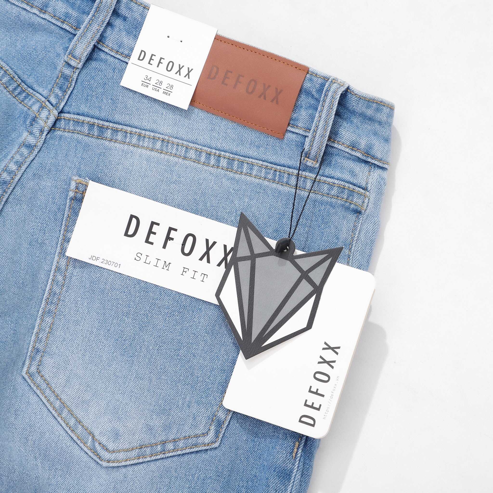 QUẦN JEANS DEFOXX XANH WASH ÉP 3D