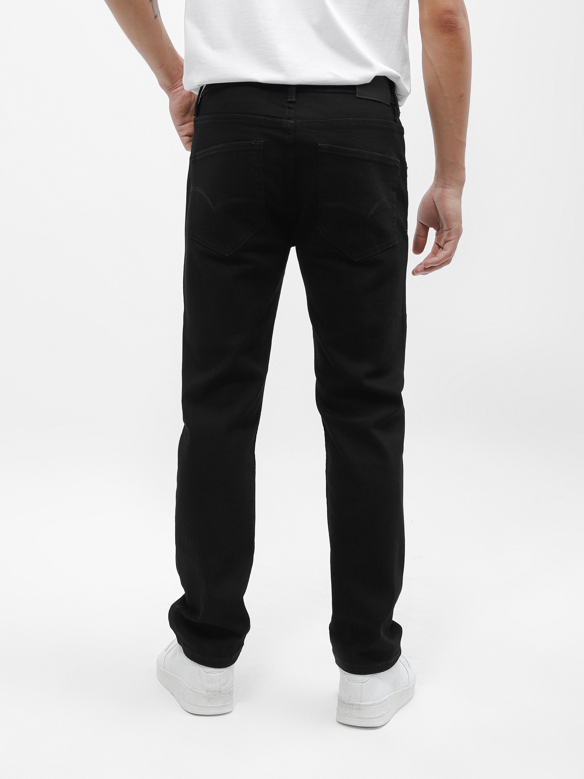 QUẦN JEANS DEFOXX ALL BLACK REGULAR-FIT