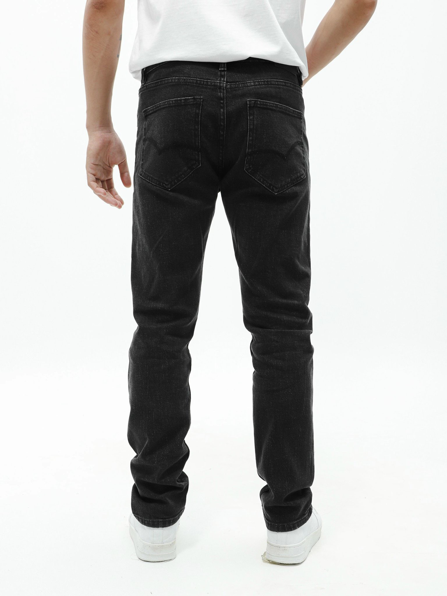 QUẦN JEANS DEFOXX REGULAR-FIT XÁM ĐEN WASH