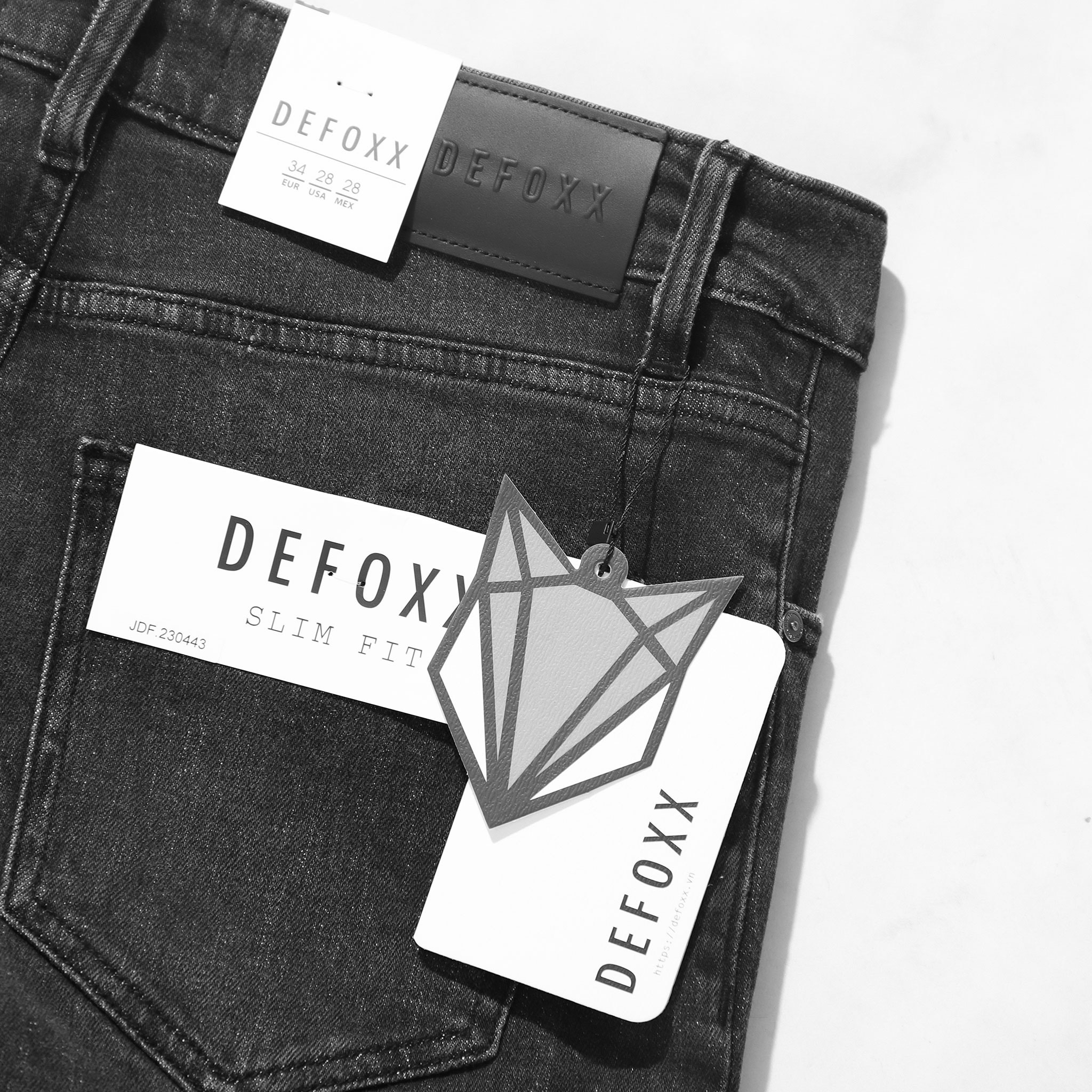QUẦN JEANS DEFOXX XÁM WASH ÉP 3D