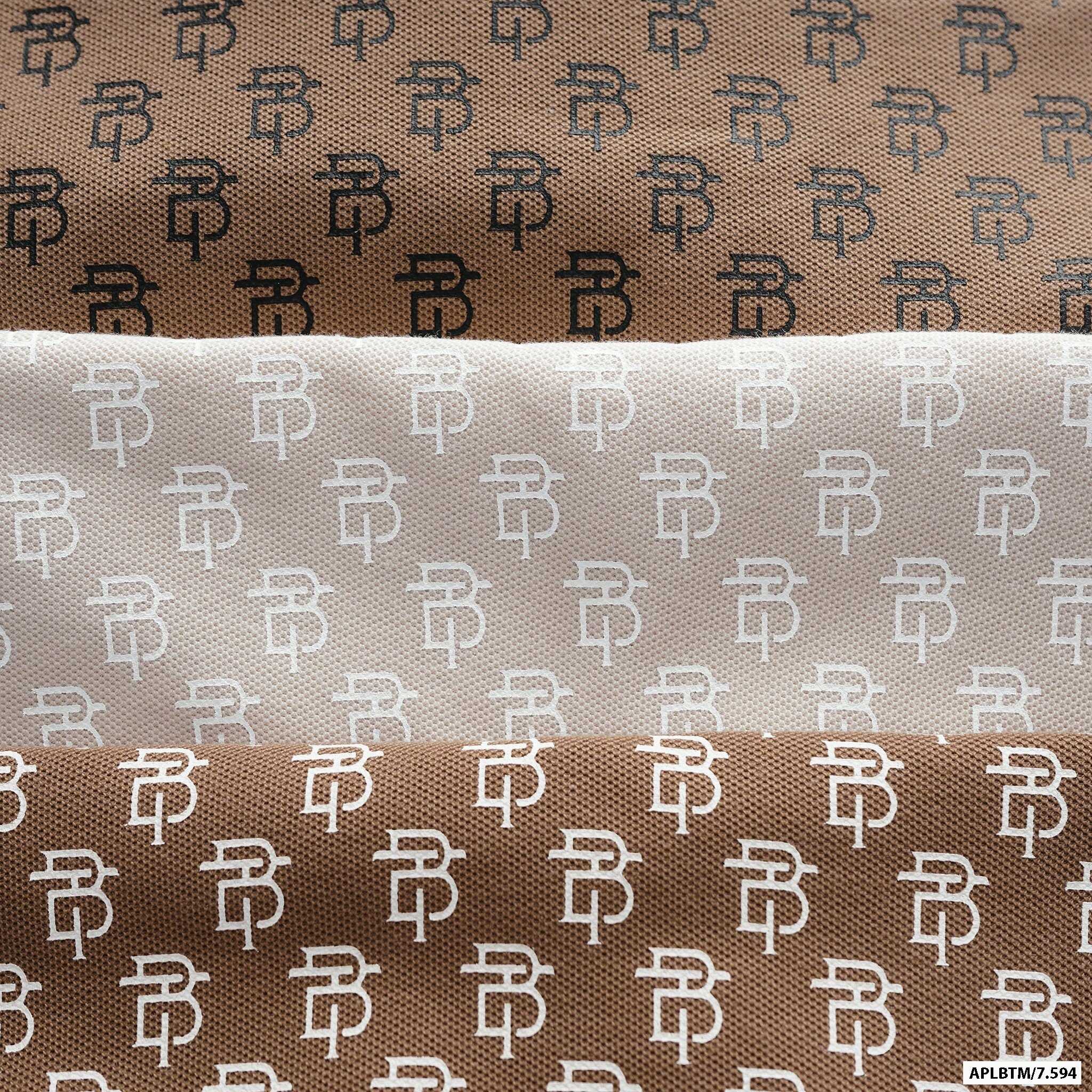 ÁO POLO BTM MONOGRAM CỔ V