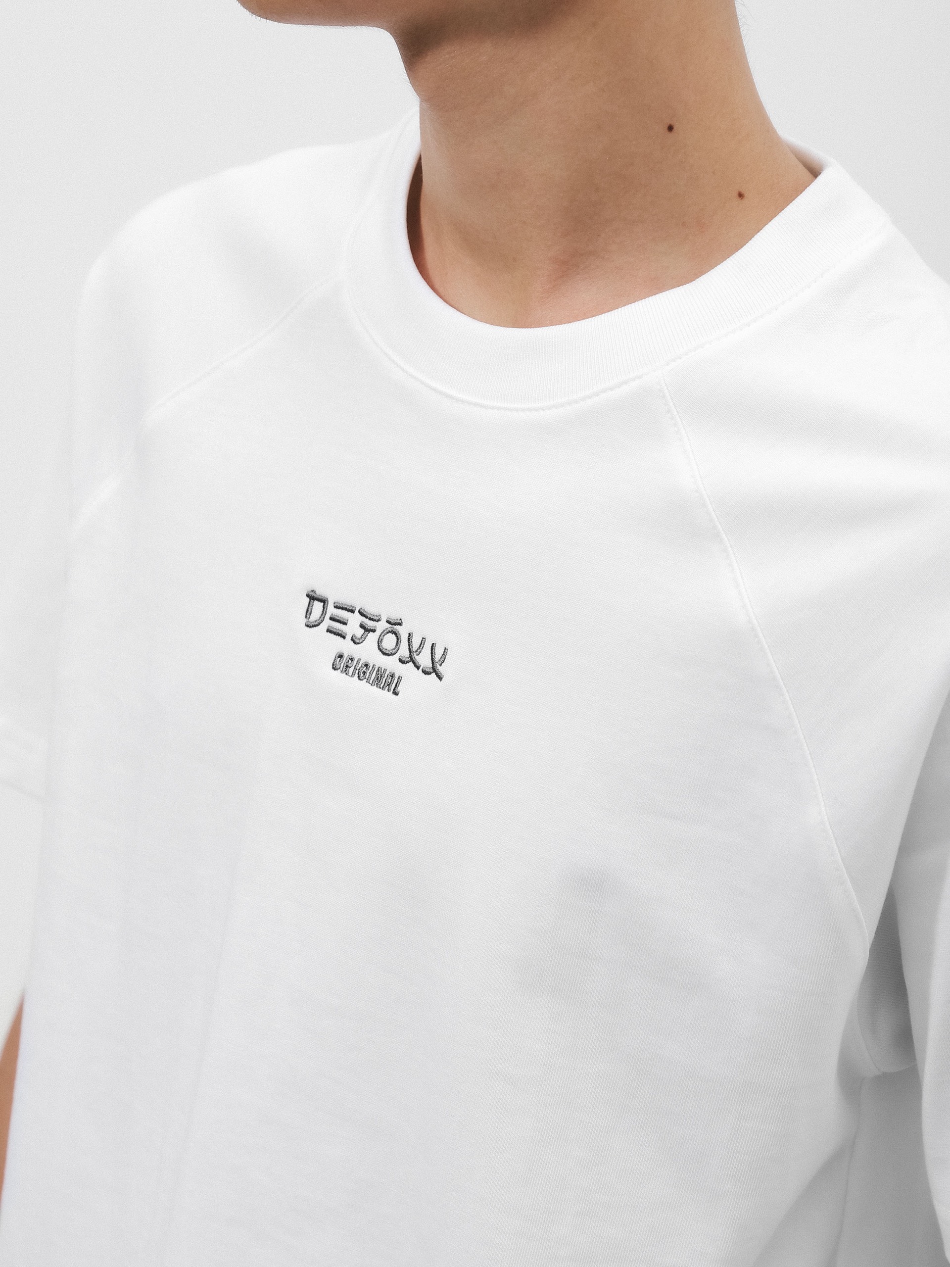 ÁO THUN DEFOXX REGULAR-FIT THÊU LOGO