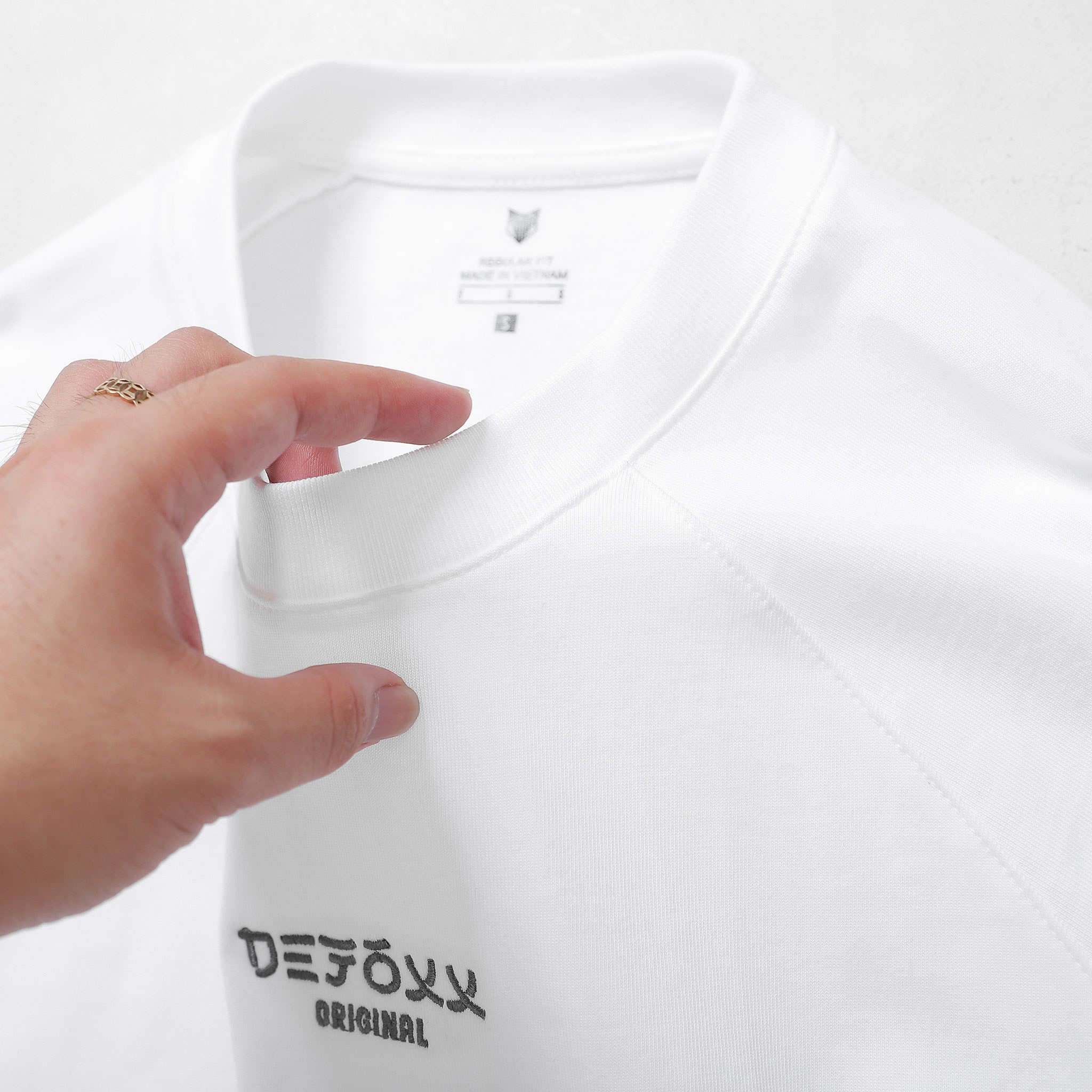 ÁO THUN DEFOXX REGULAR-FIT THÊU LOGO