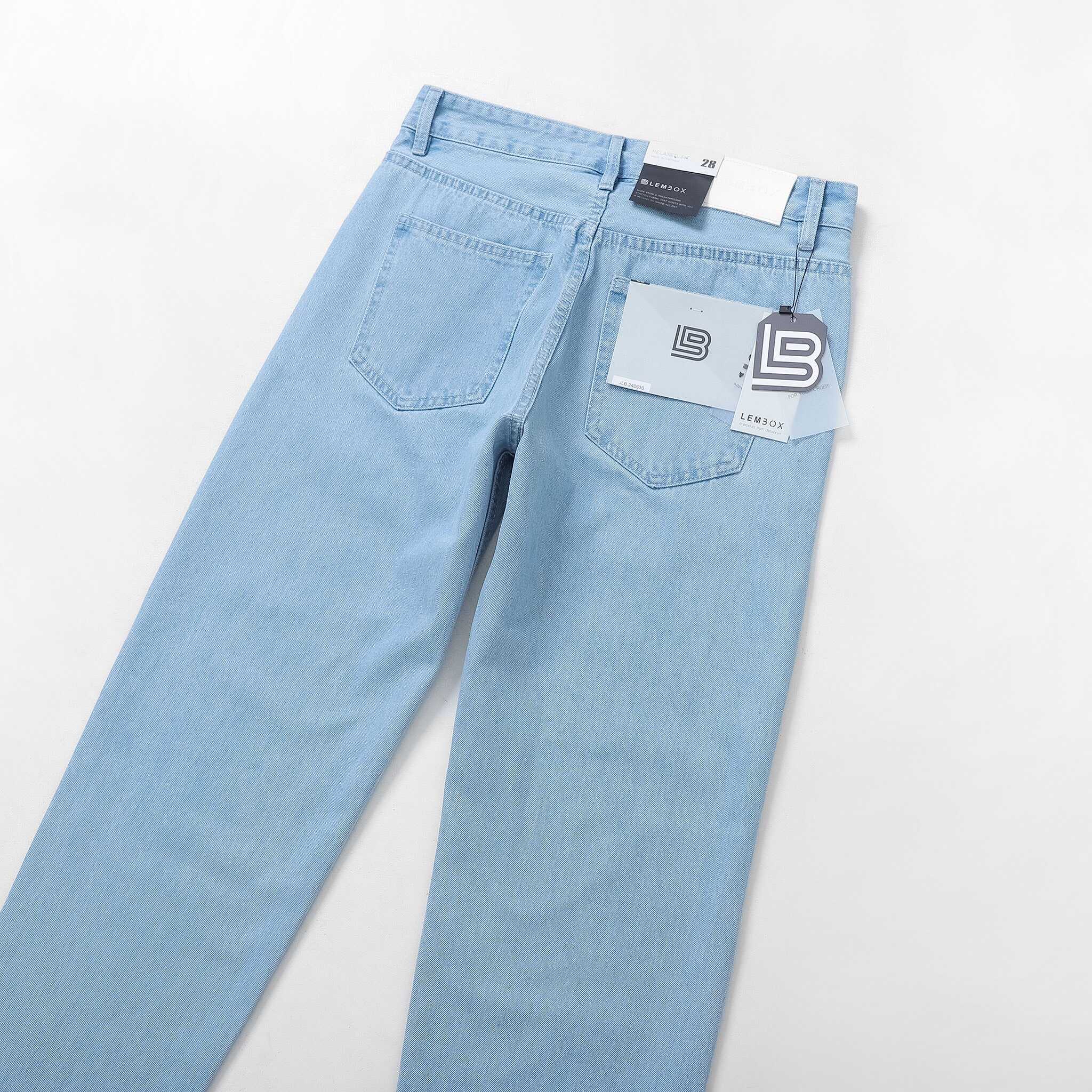 QUẦN JEANS LEMBOX RELAXED-FIT XANH NHẠT TRƠN
