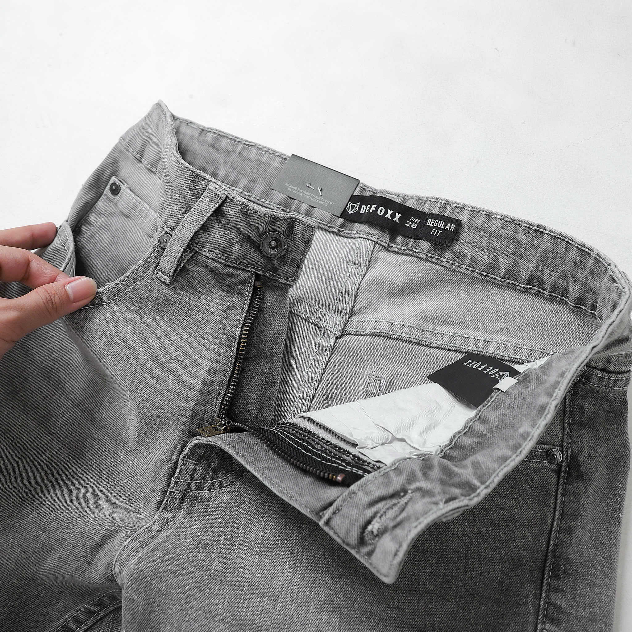 QUẦN JEANS DEFOXX REGULAR-FIT XÁM TRẮNG WASH