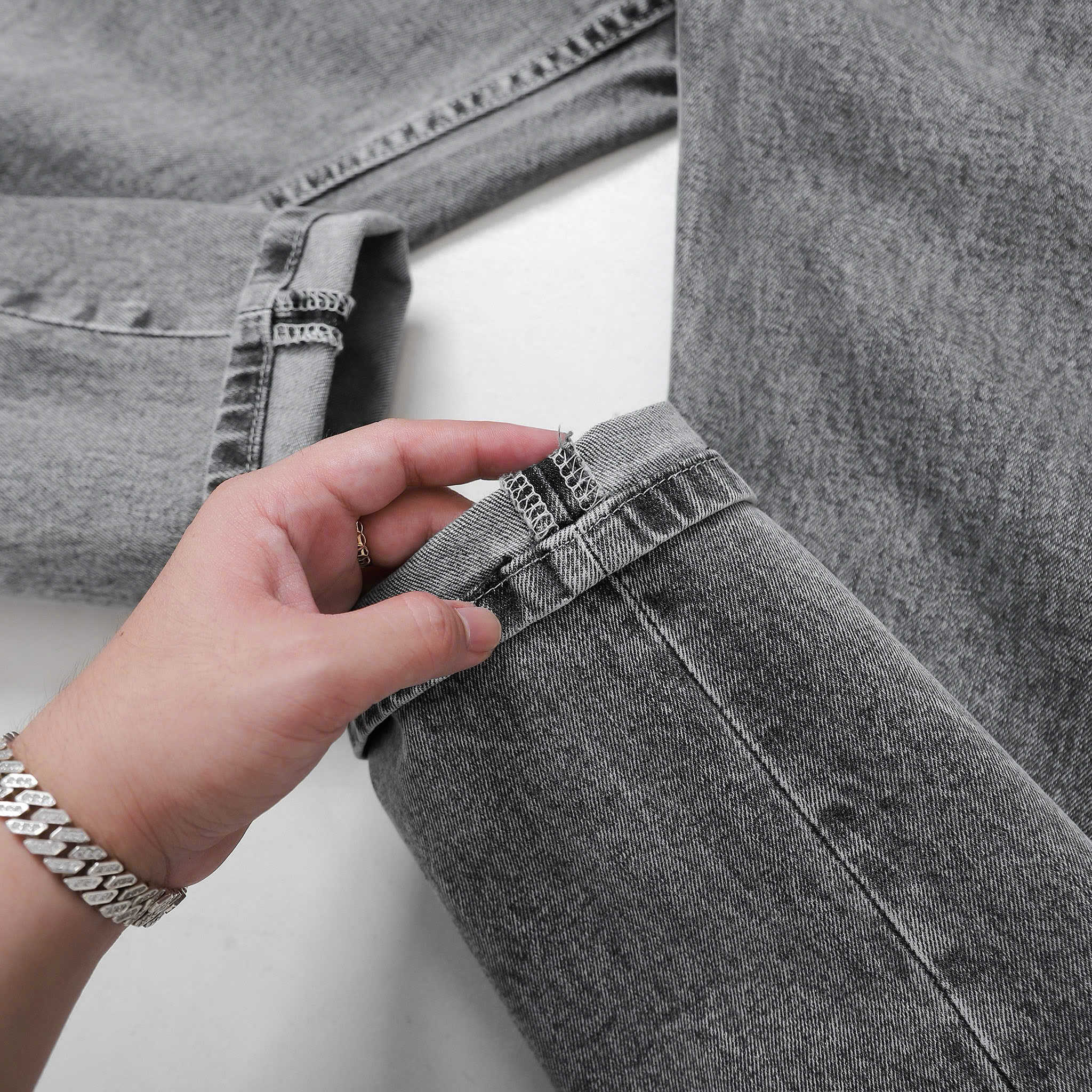 QUẦN JEANS DEFOXX REGULAR-FIT XÁM CHUỘT