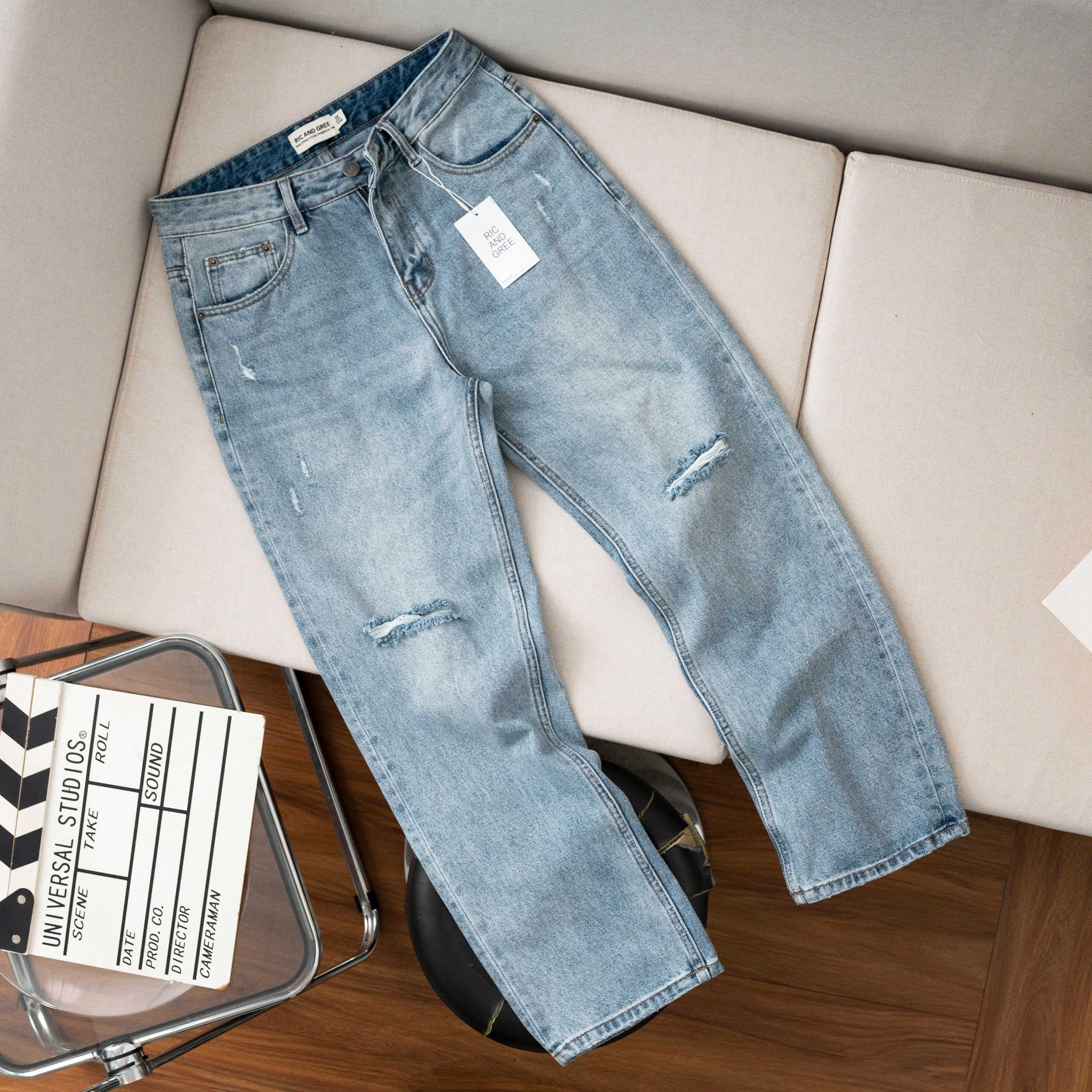 QUẦN JEANS R&G XANH RÁCH GỐI RELAX FIT