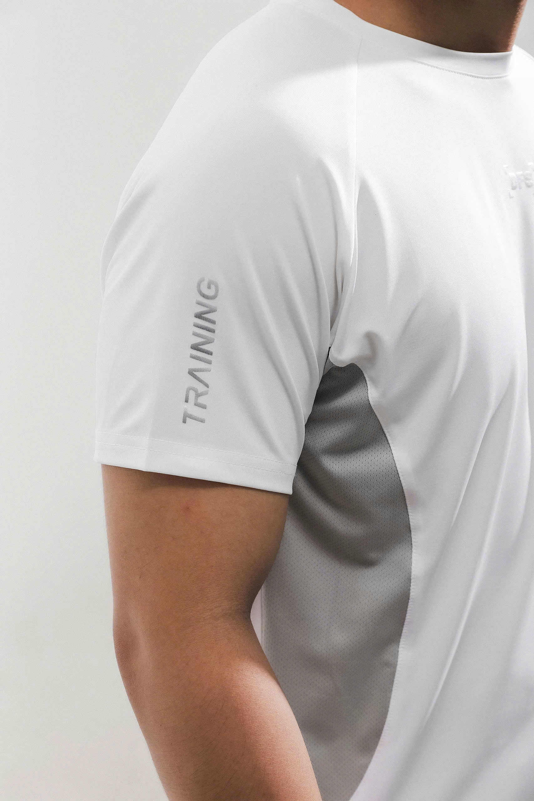 ÁO THUN DFS 4C POLY LẠNH PHỐI LƯỚI