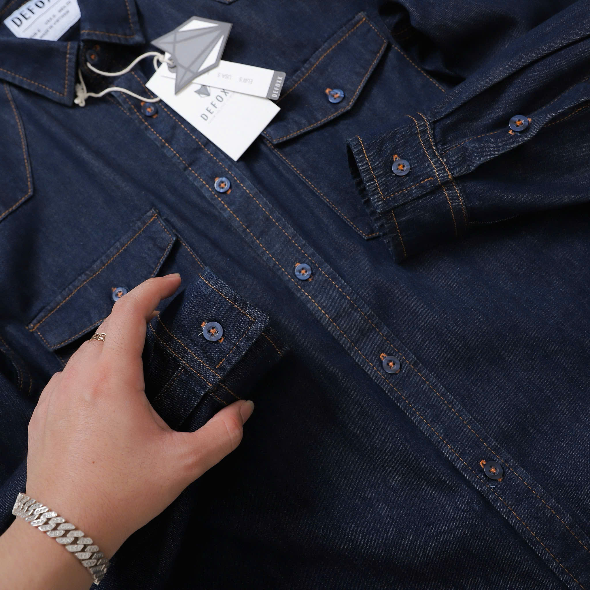 ÁO SƠ MI DENIM DEFOXX TÚI NGỰC