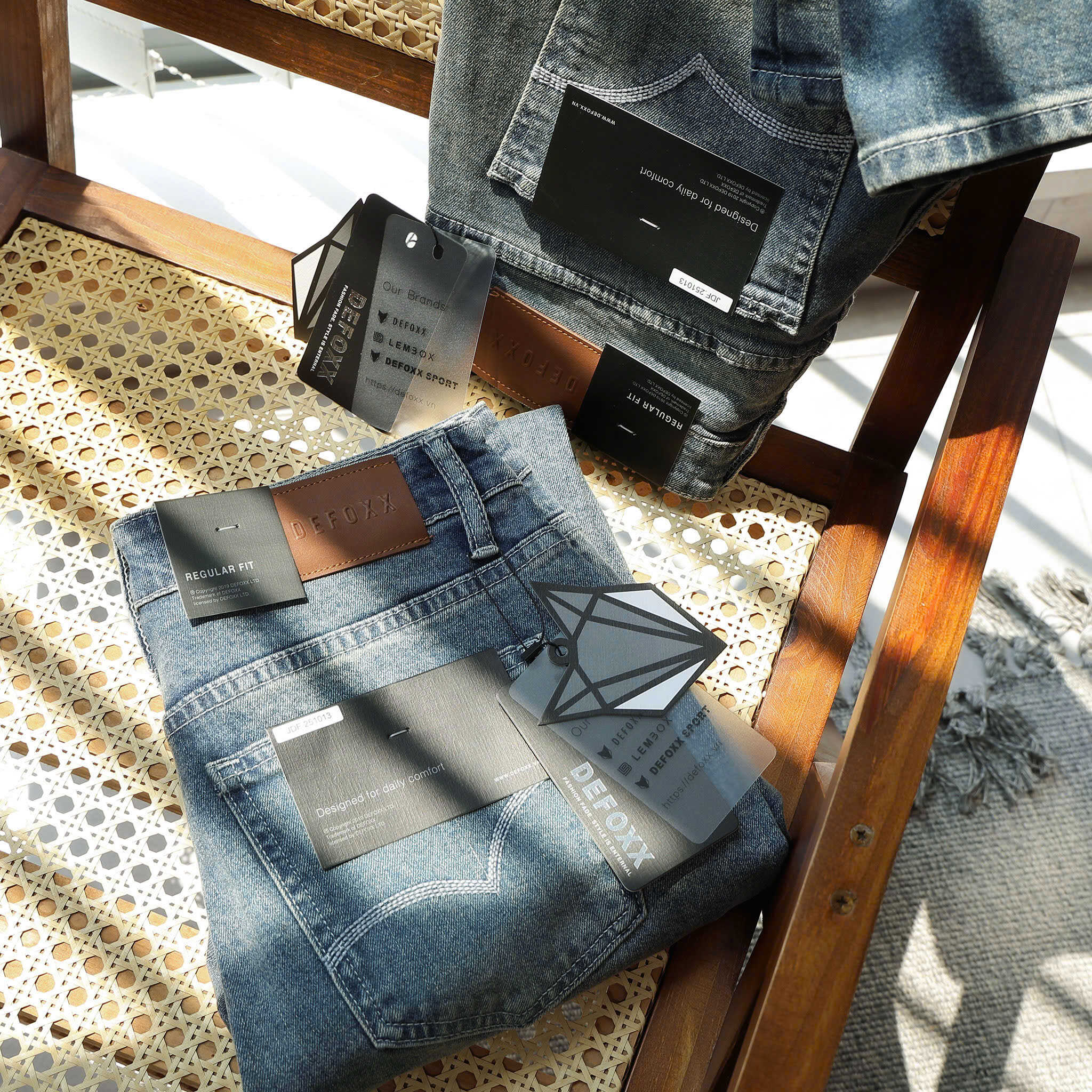 QUẦN JEANS DF XANH DƠ REGULAR-FIT