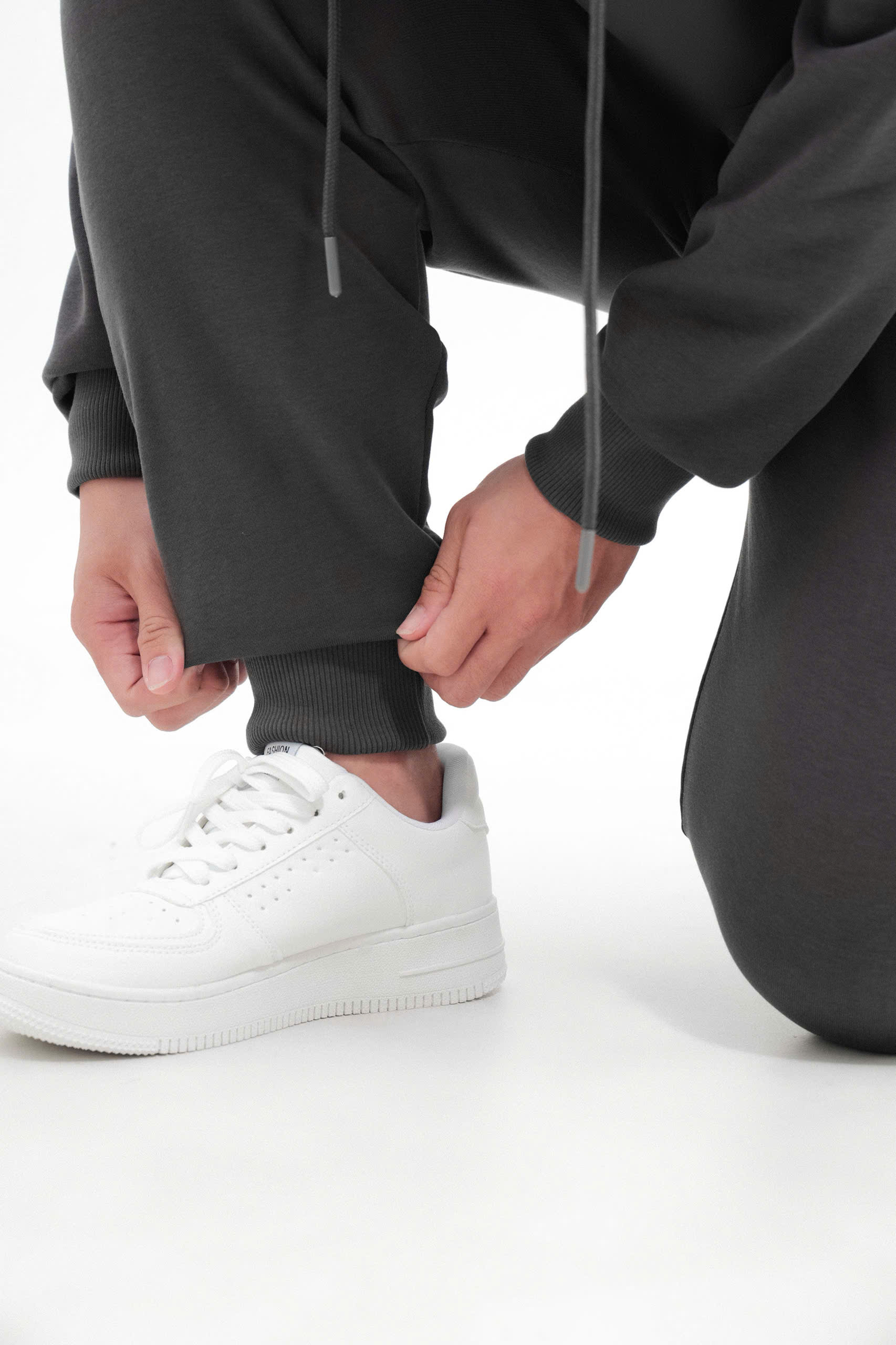 QUẦN NỈ JOGGER DEFOXX