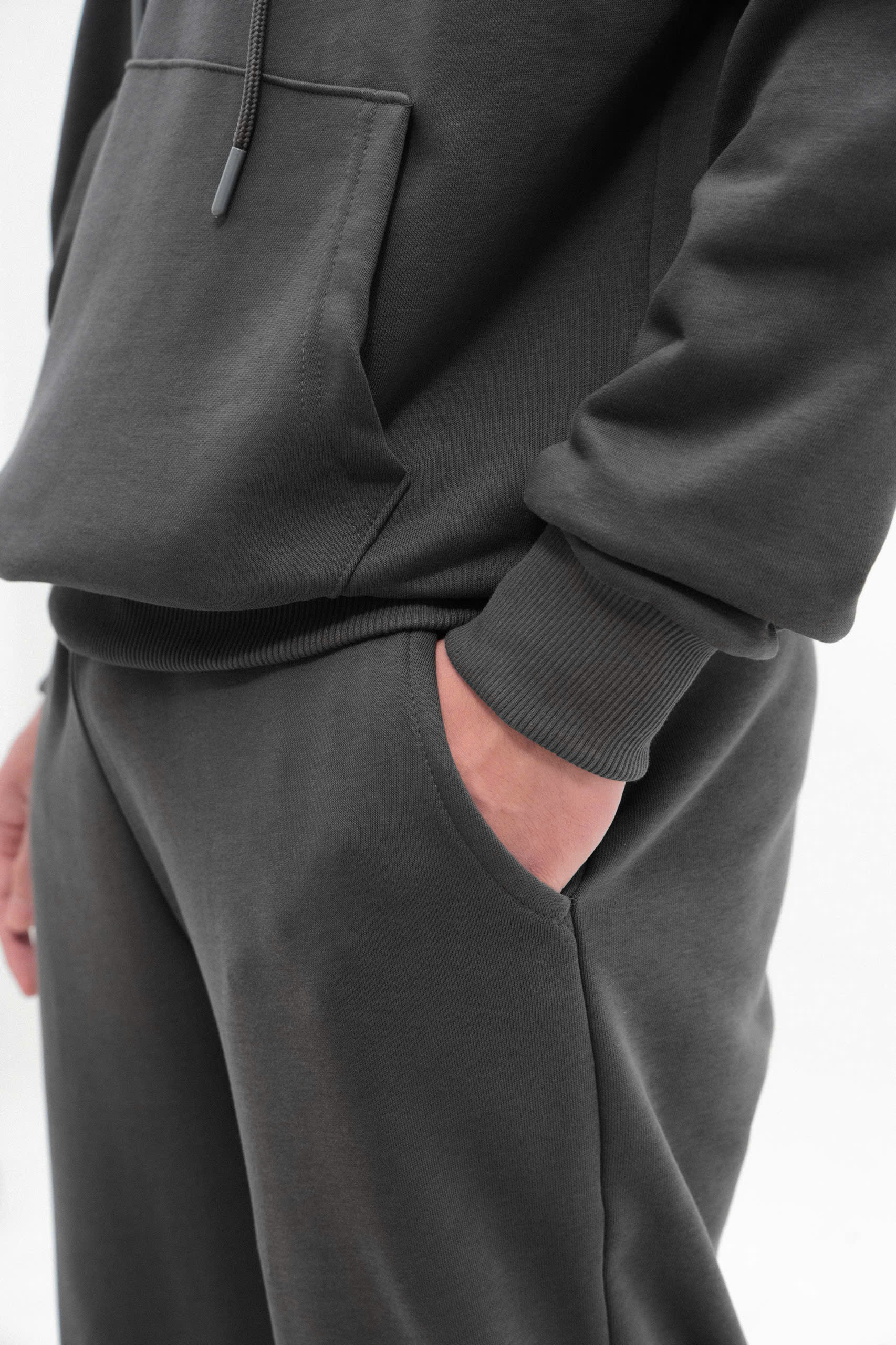 QUẦN NỈ JOGGER DEFOXX