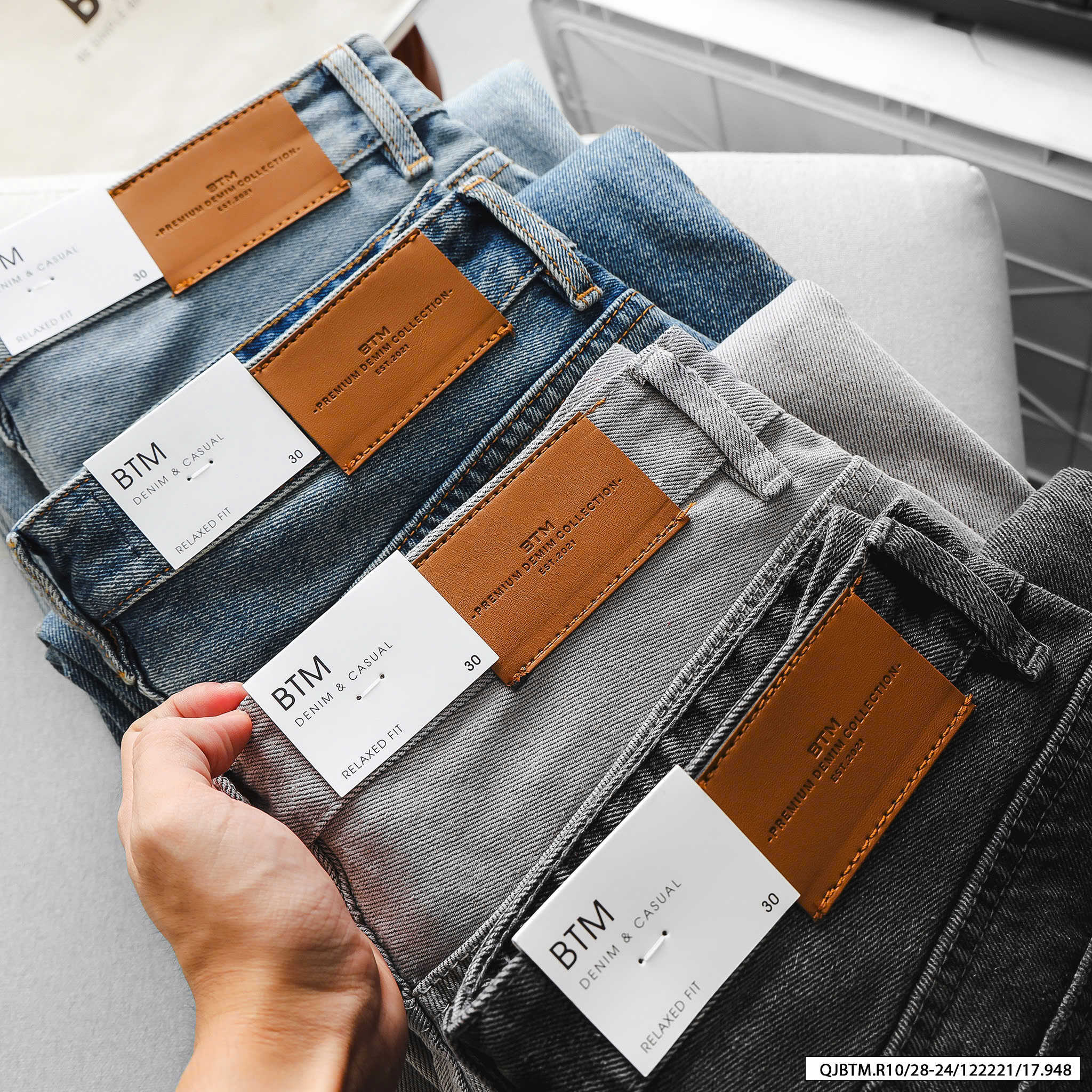 QUẦN JEANS BTM RELAX-FIT XANH NHẠT