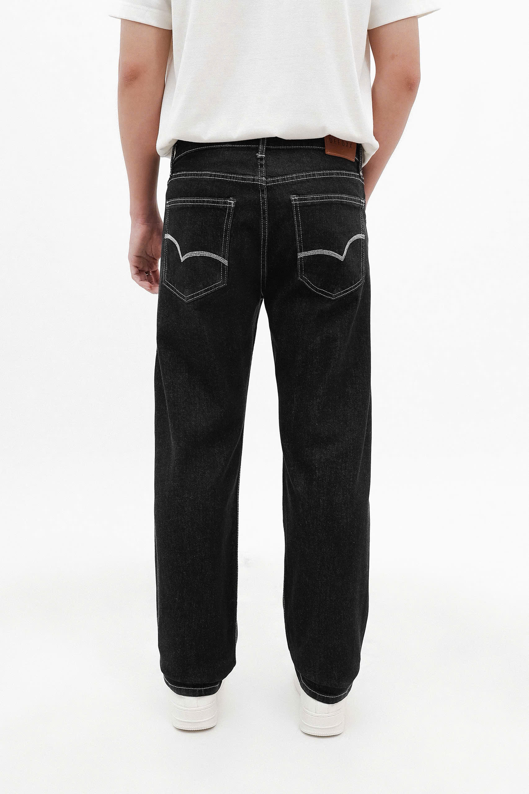 QUẦN JEANS DF INDIGO CHỈ KEM REGULAR-FIT