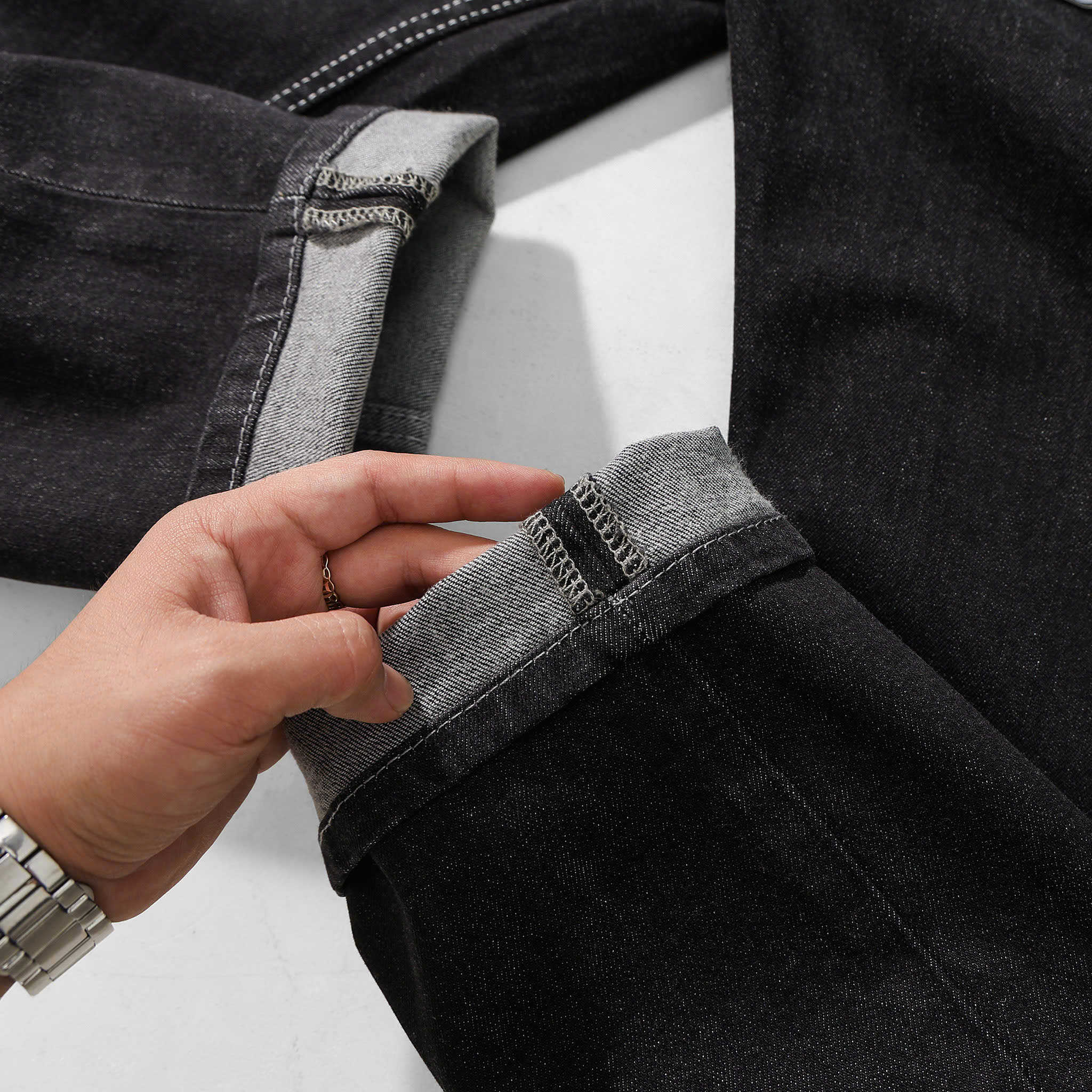 QUẦN JEANS DF INDIGO CHỈ KEM REGULAR-FIT