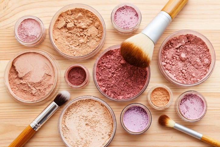 TUYỆT CHIÊU MAKEUP HÔ BIẾN MẶT TRÒN TRỞ NÊN THON GỌN