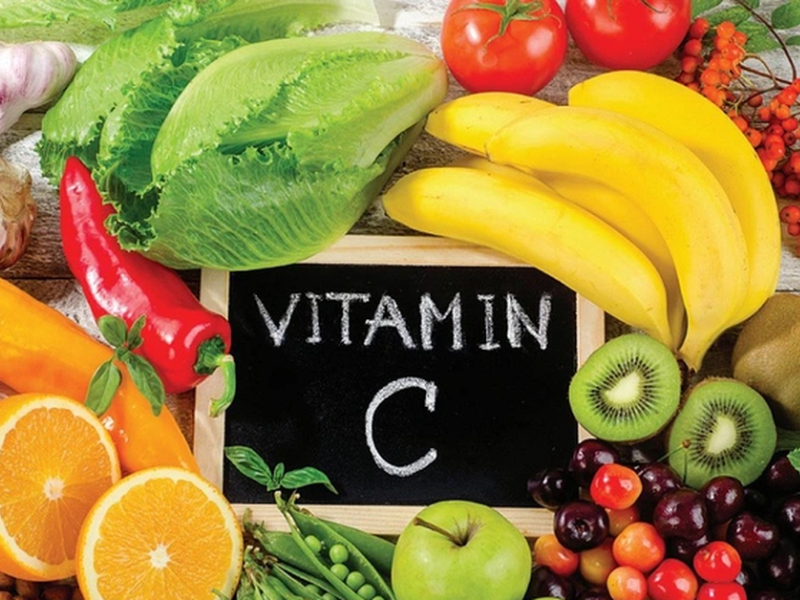 Tại sao Vitamin C lại là thành phần không thể thiếu trong các loại mỹ phẩm?