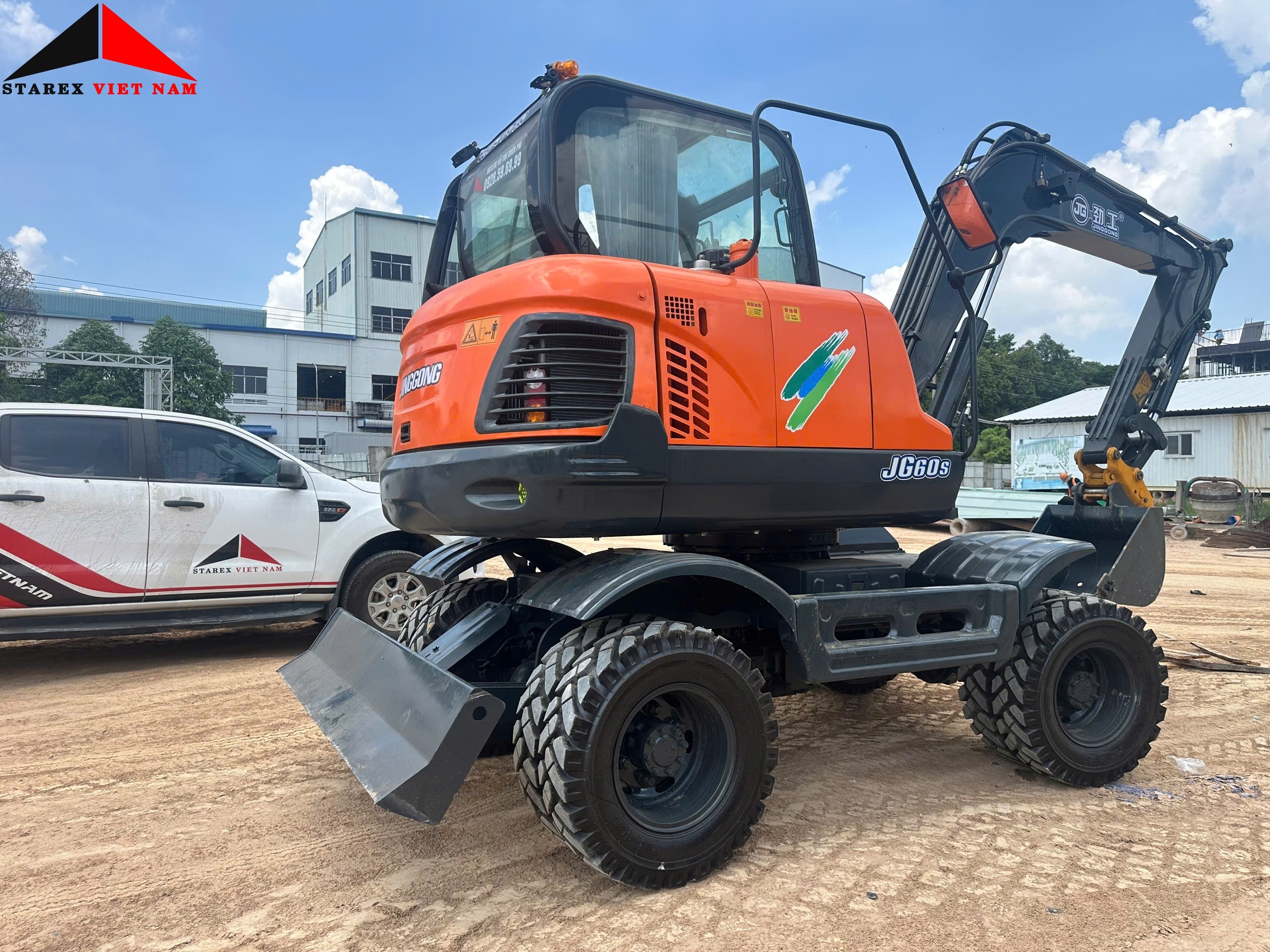 ban-giao-xe-dao-lop-sieu-sin-jinggong-jg60s